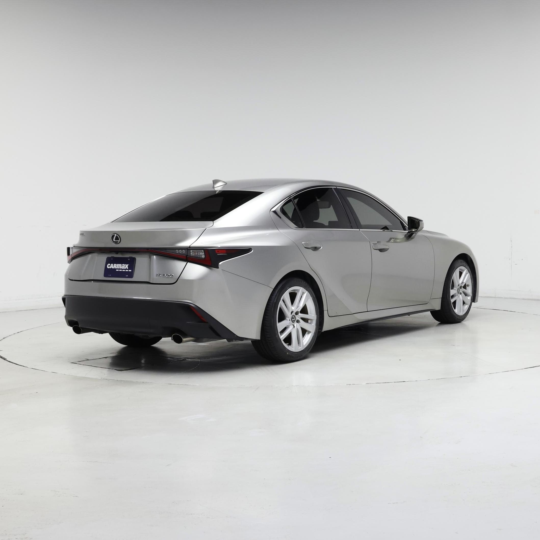 Thumbnail: 2021 Lexus IS - 8