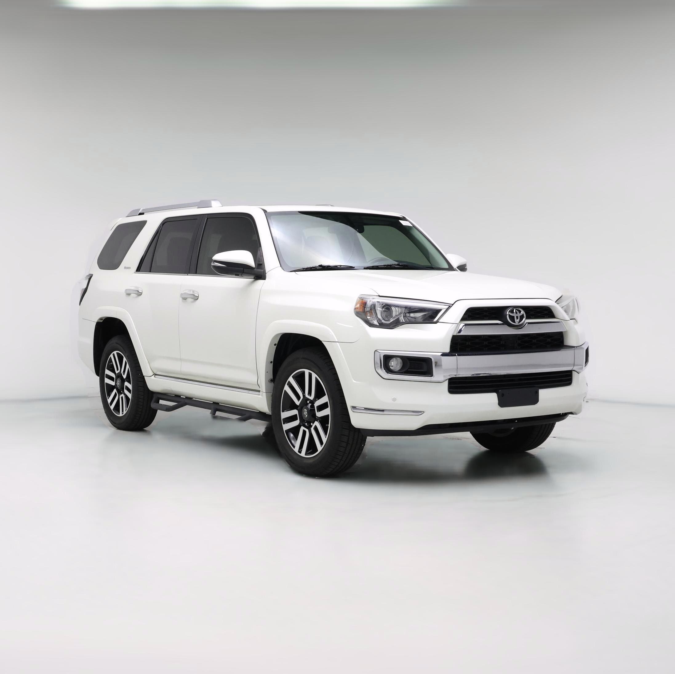 Thumbnail: 2016 Toyota 4Runner - 1