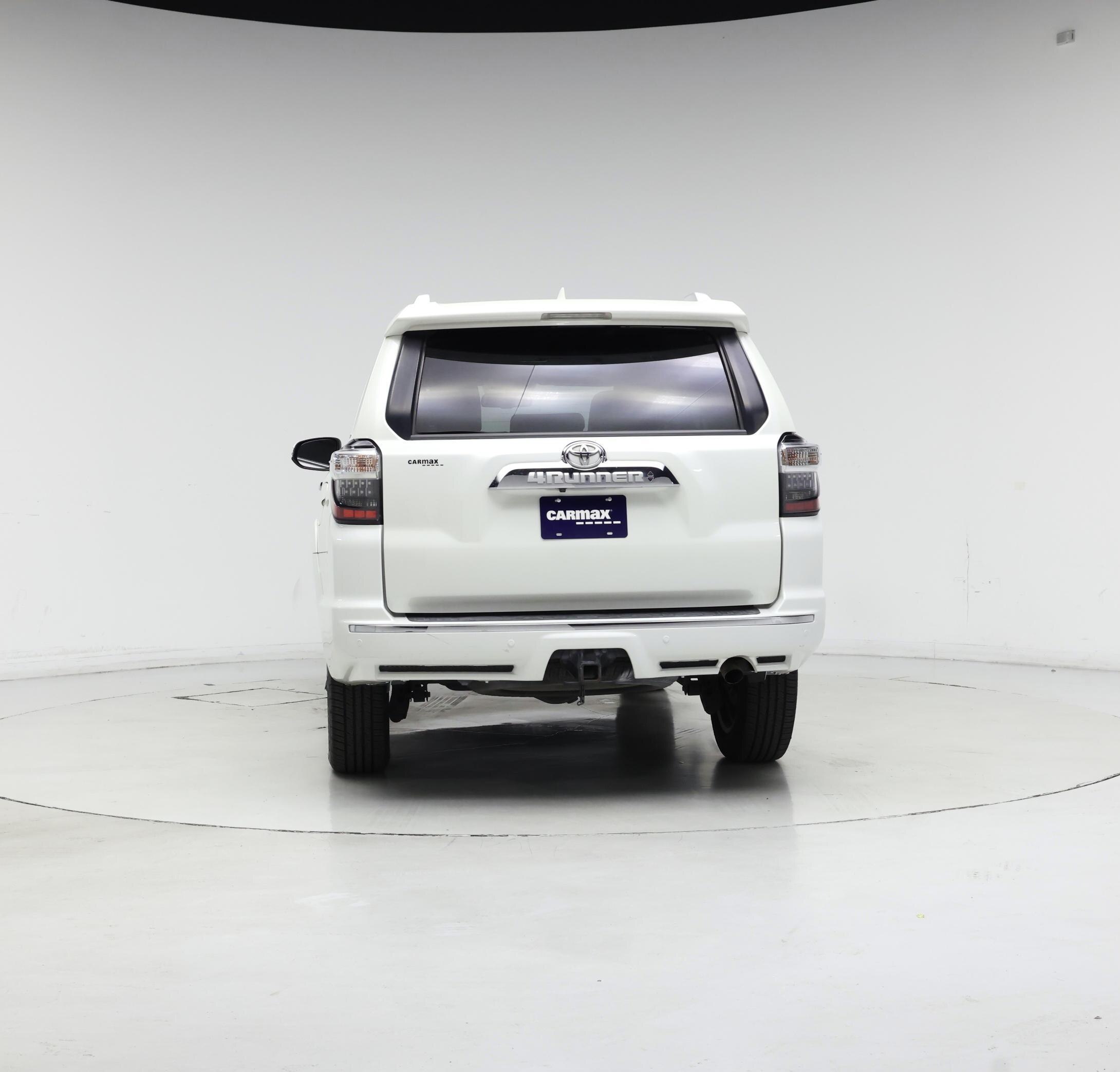 Thumbnail: 2016 Toyota 4Runner - 6