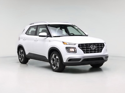 White 2022 Hyundai Venue SEL