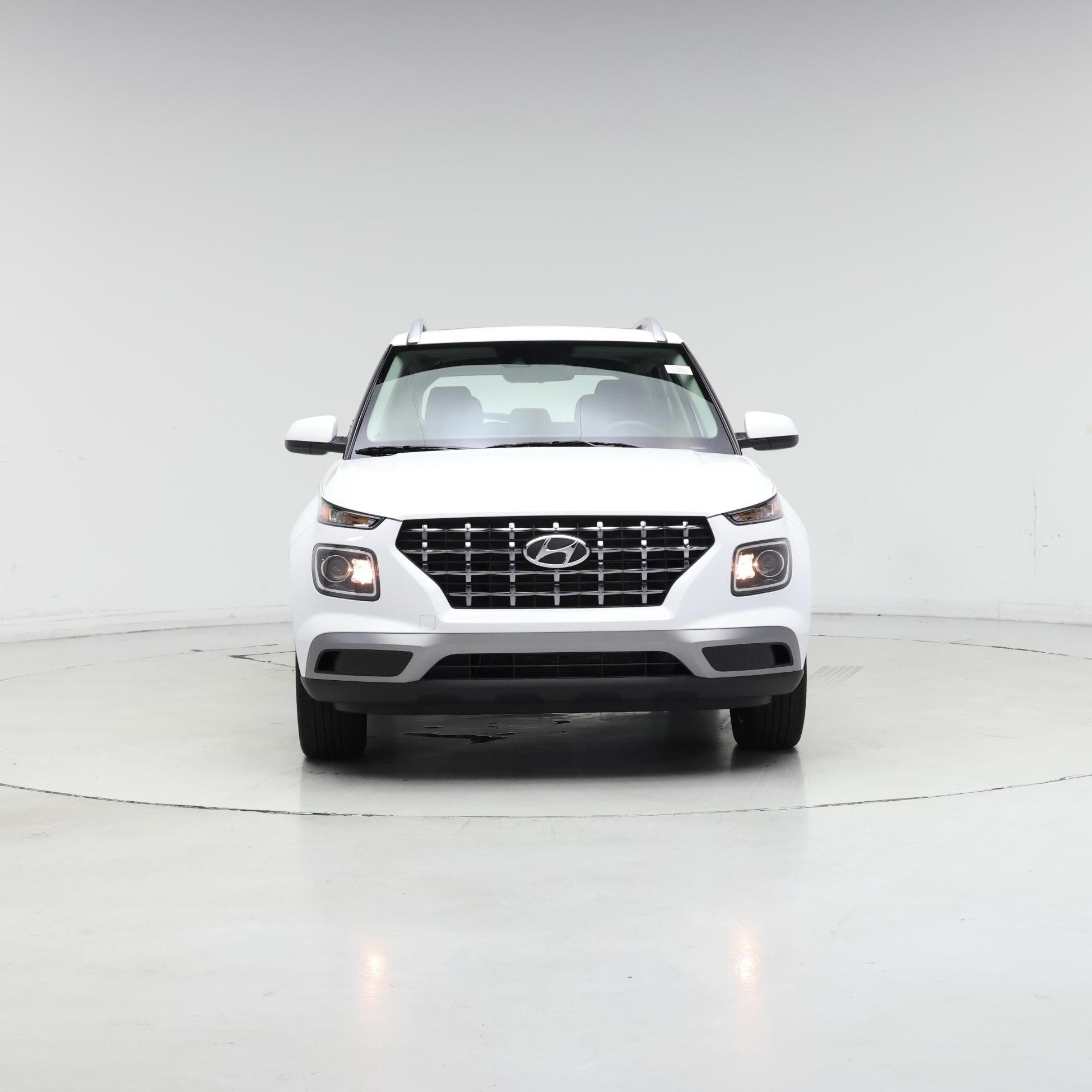Thumbnail: 2022 Hyundai Venue - 5