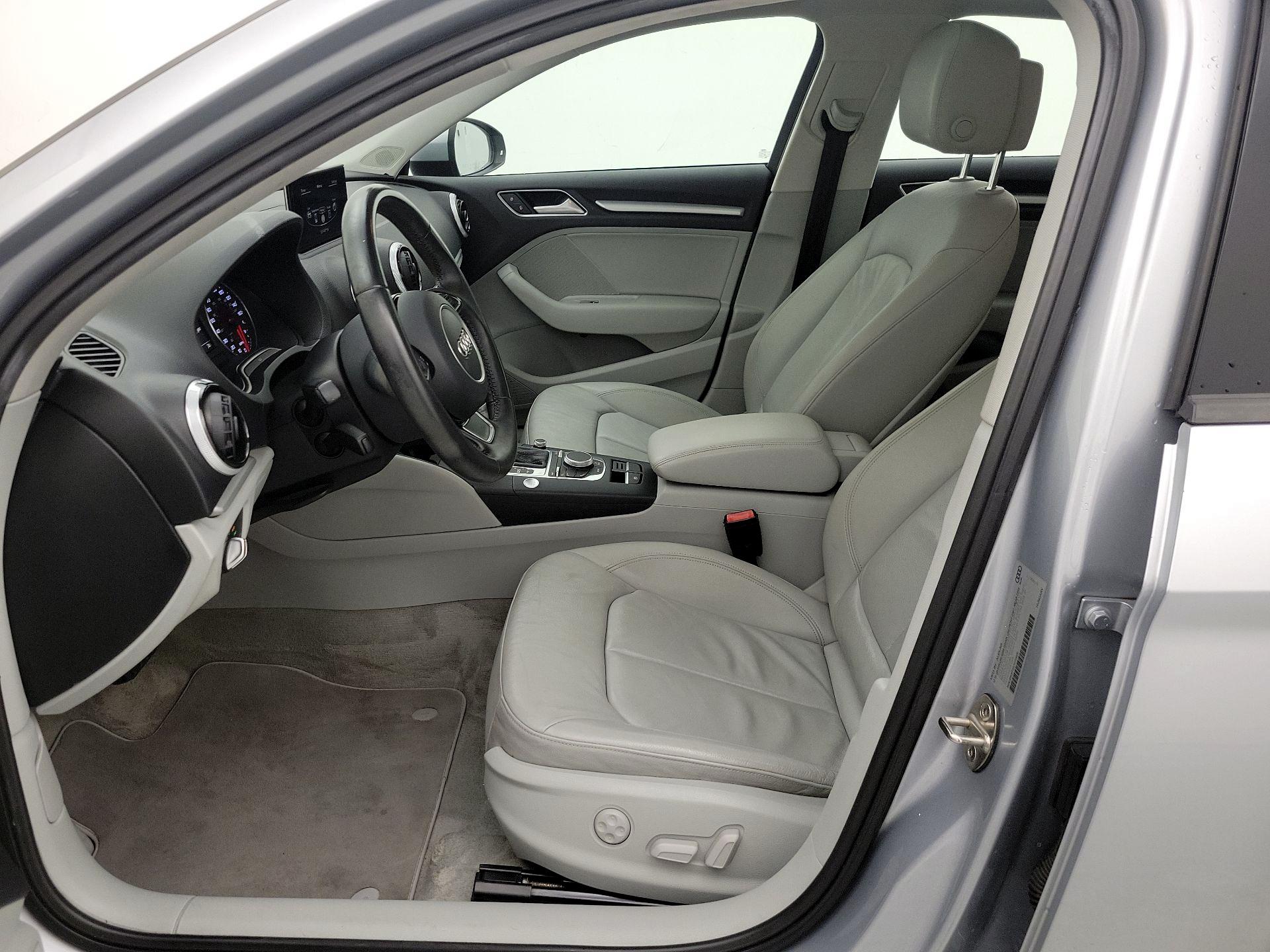 Thumbnail: 2016 Audi A3 - 11