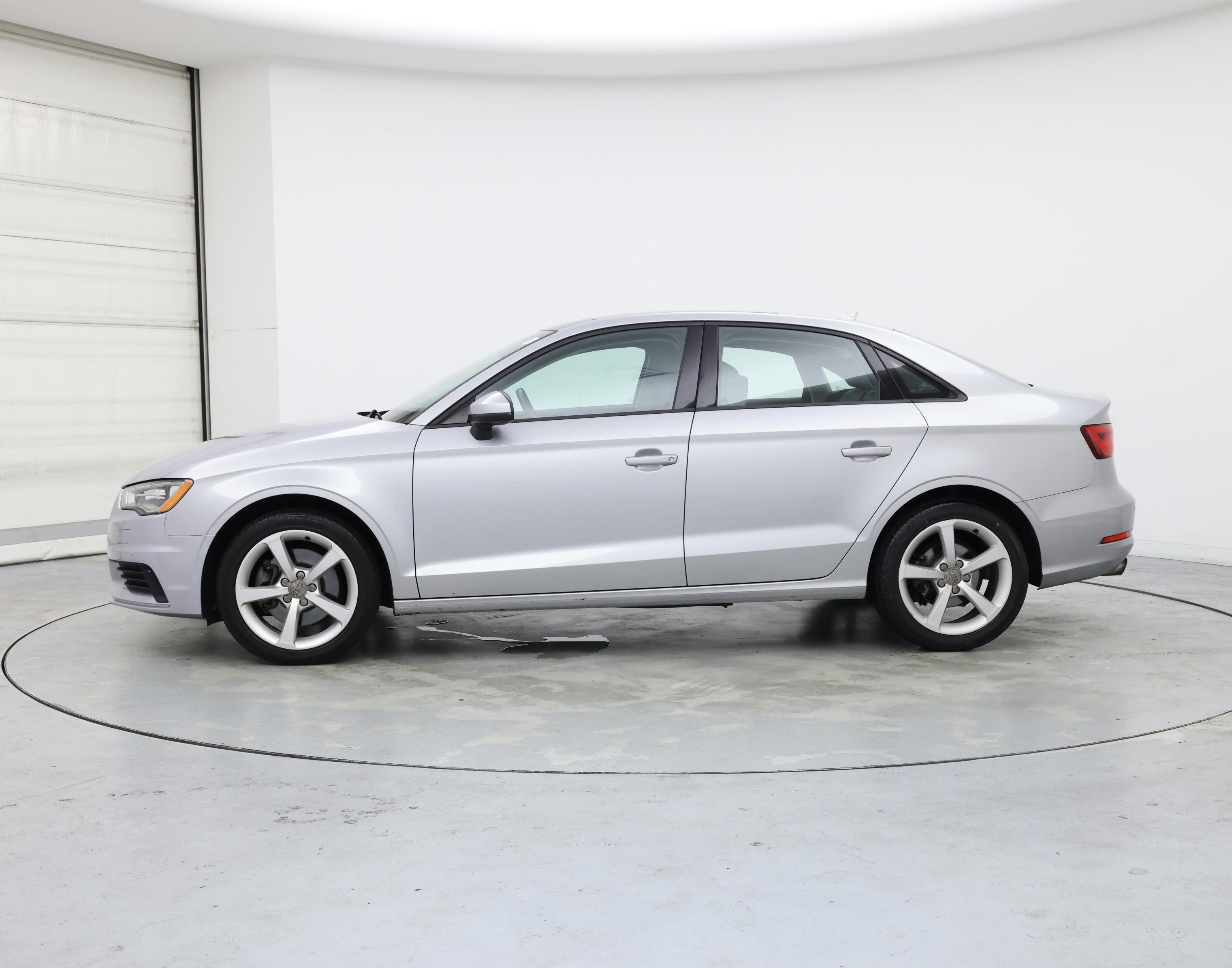 Thumbnail: 2016 Audi A3 - 3