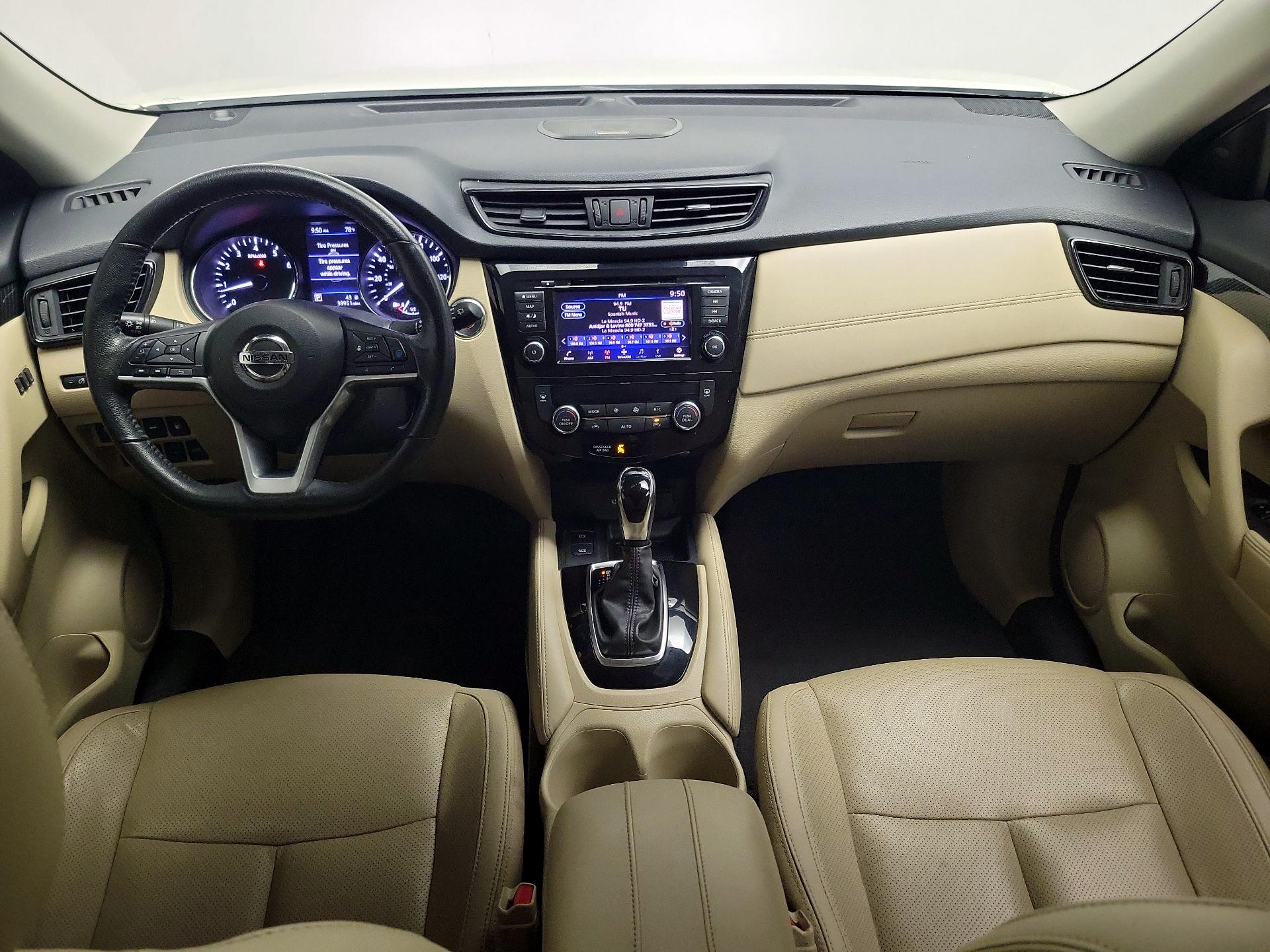 Thumbnail: 2019 Nissan Rogue - 9