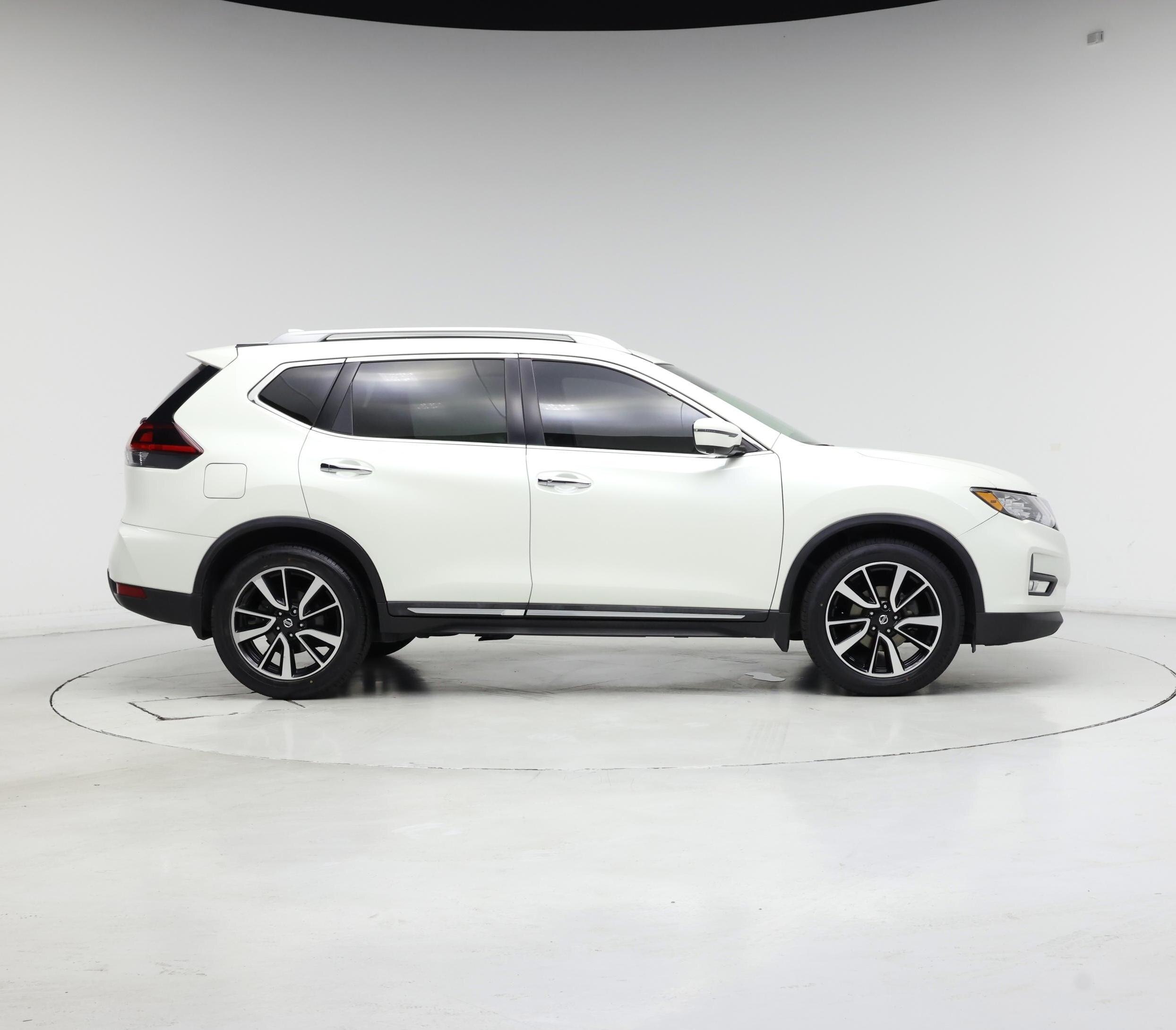Thumbnail: 2019 Nissan Rogue - 7