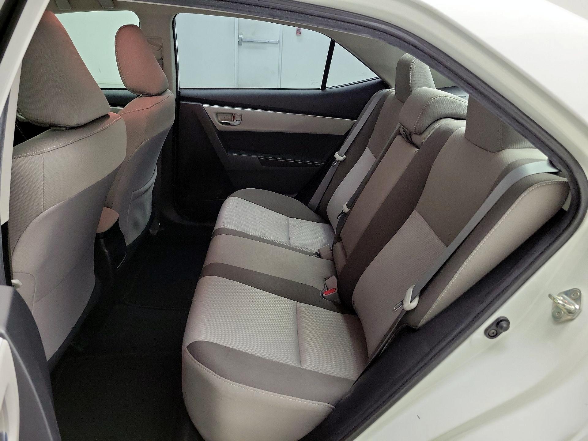 Thumbnail: 2019 Toyota Corolla - 19