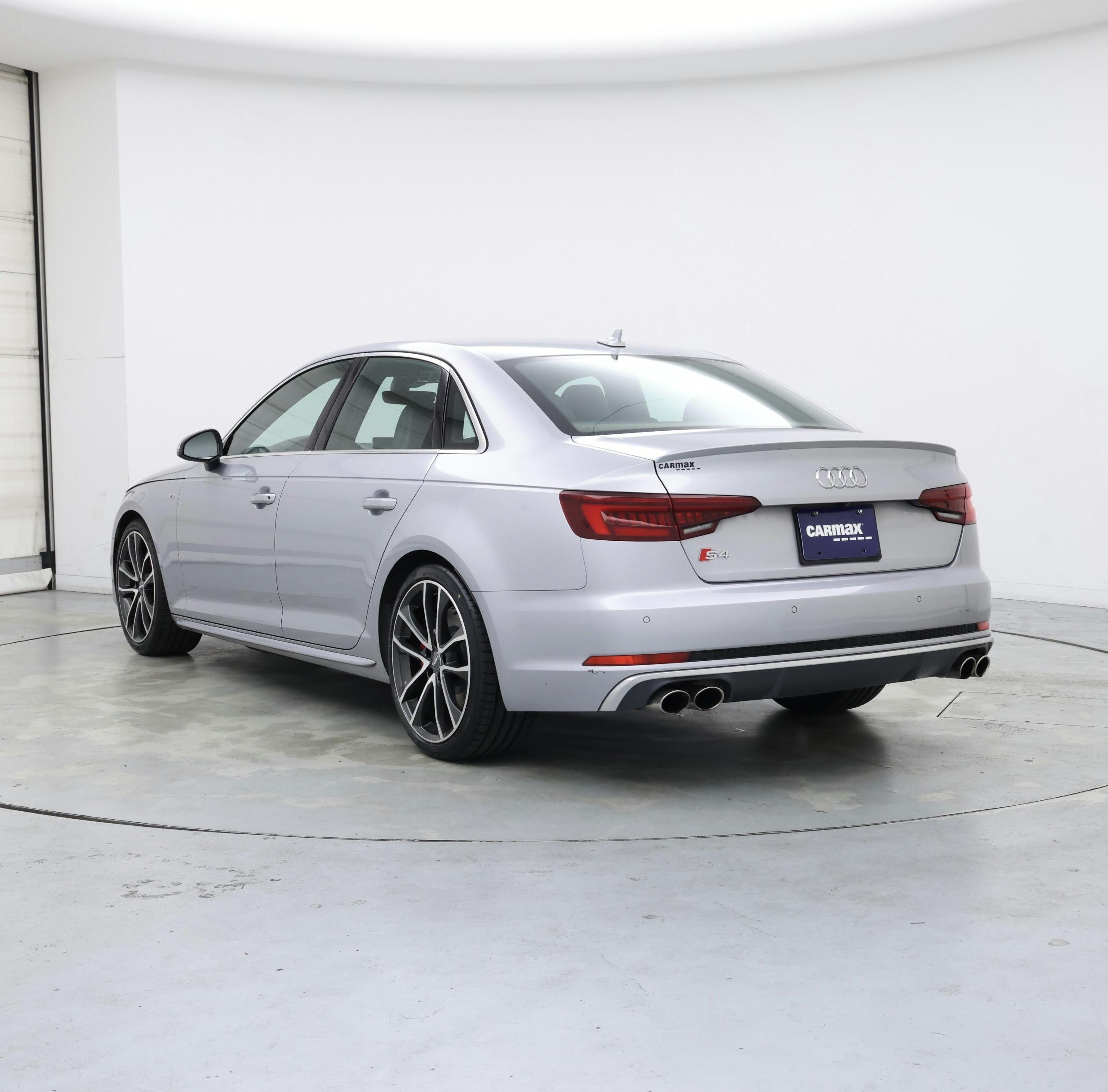 Thumbnail: 2018 Audi S4 - 2