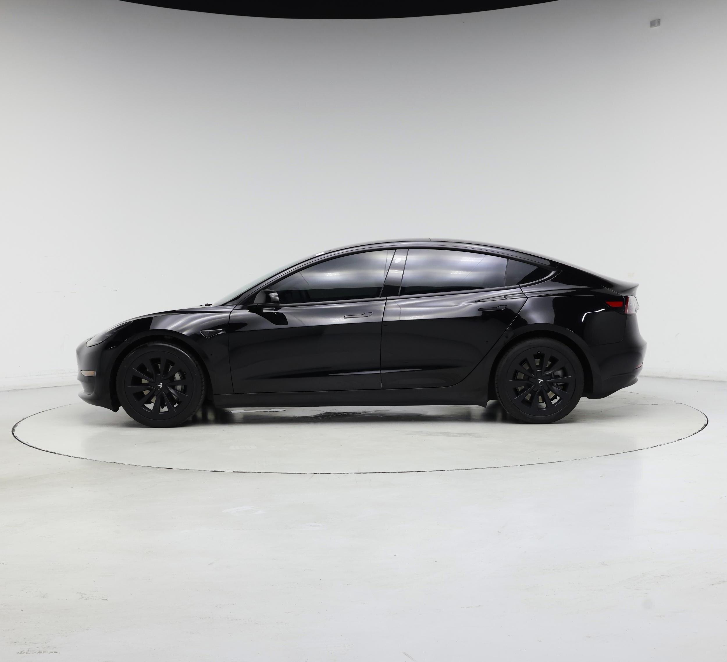 Thumbnail: 2021 Tesla Model 3 - 3