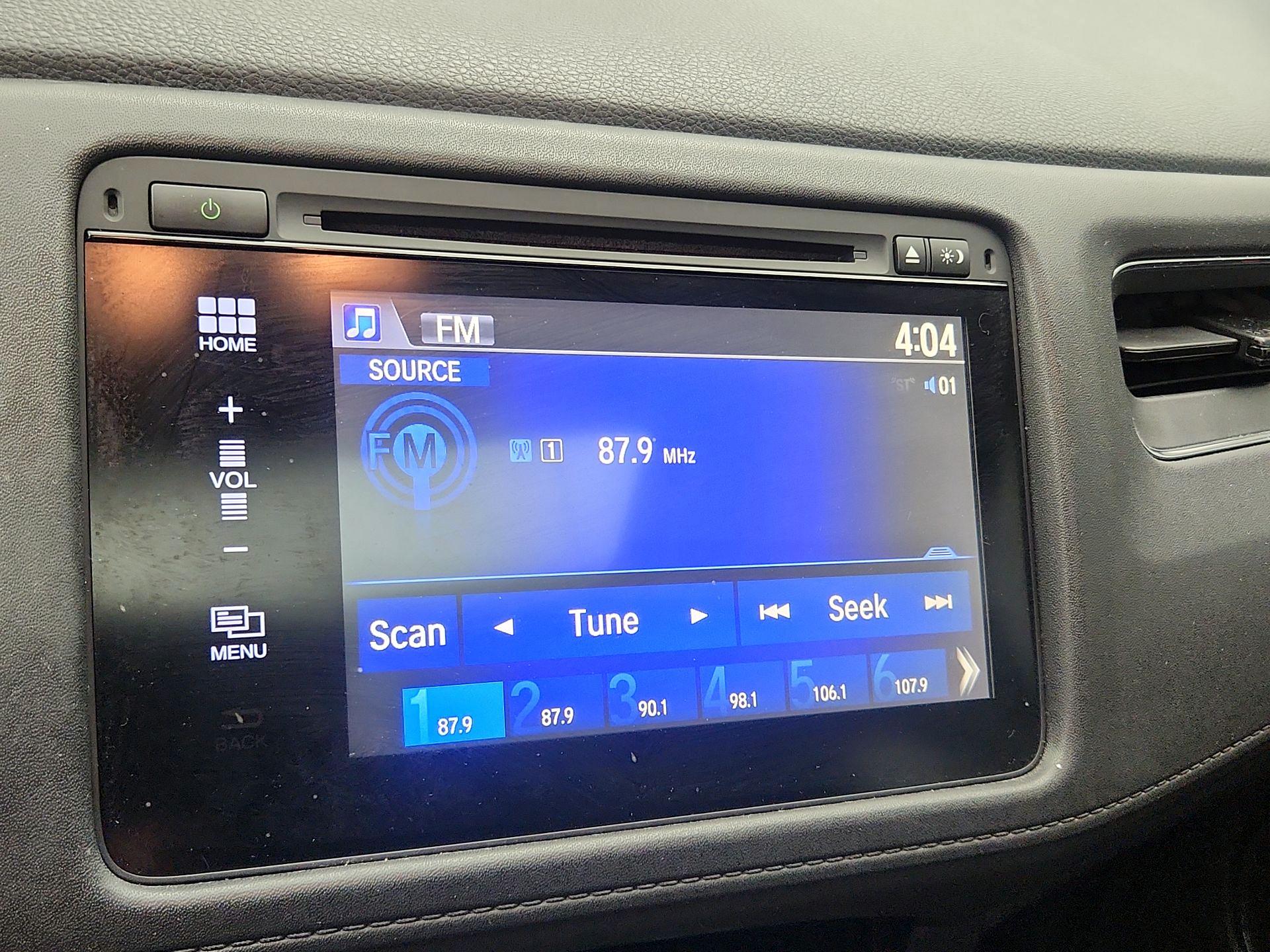 Thumbnail: 2016 Honda HR-V - 15