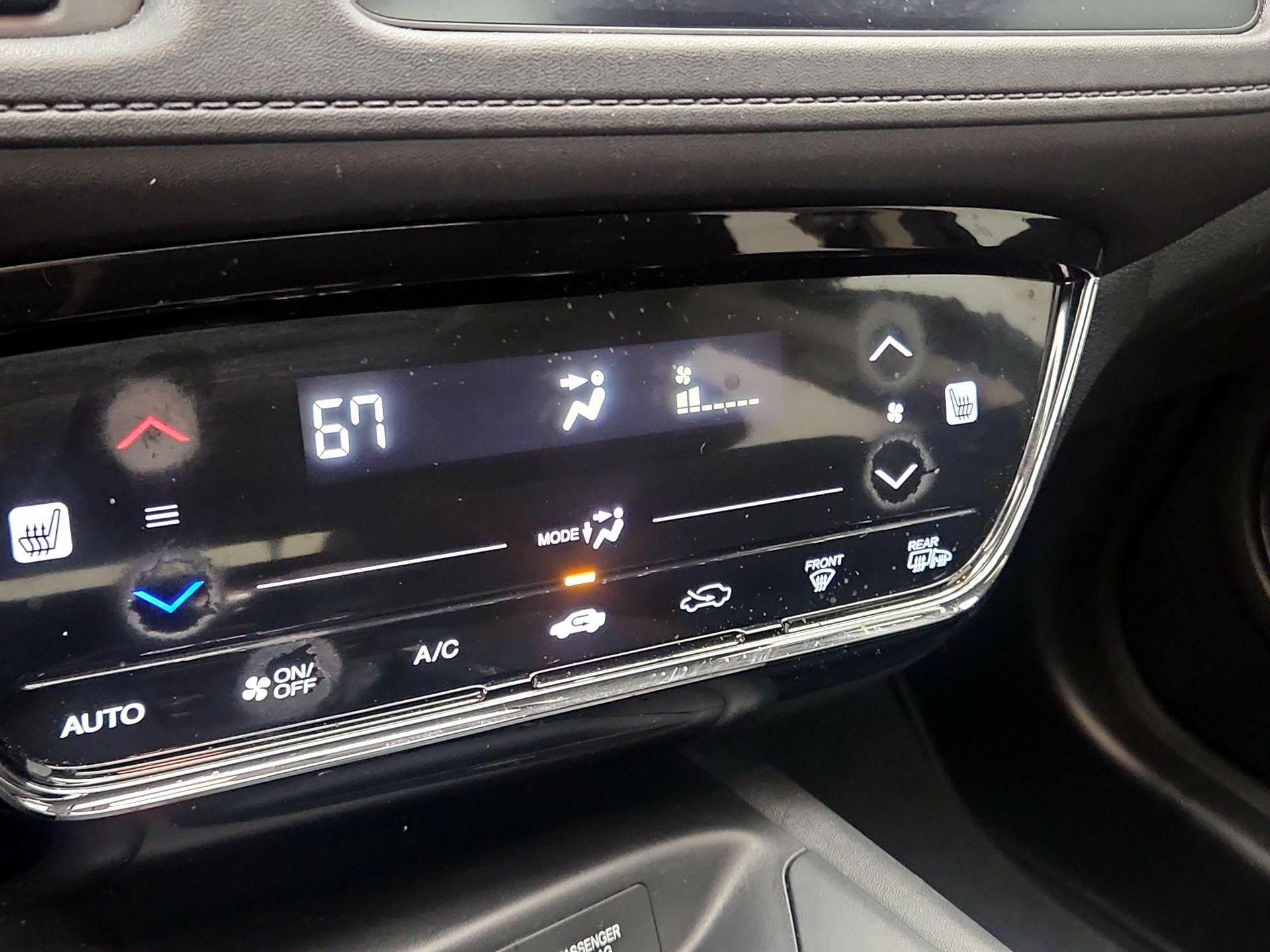 Thumbnail: 2016 Honda HR-V - 16