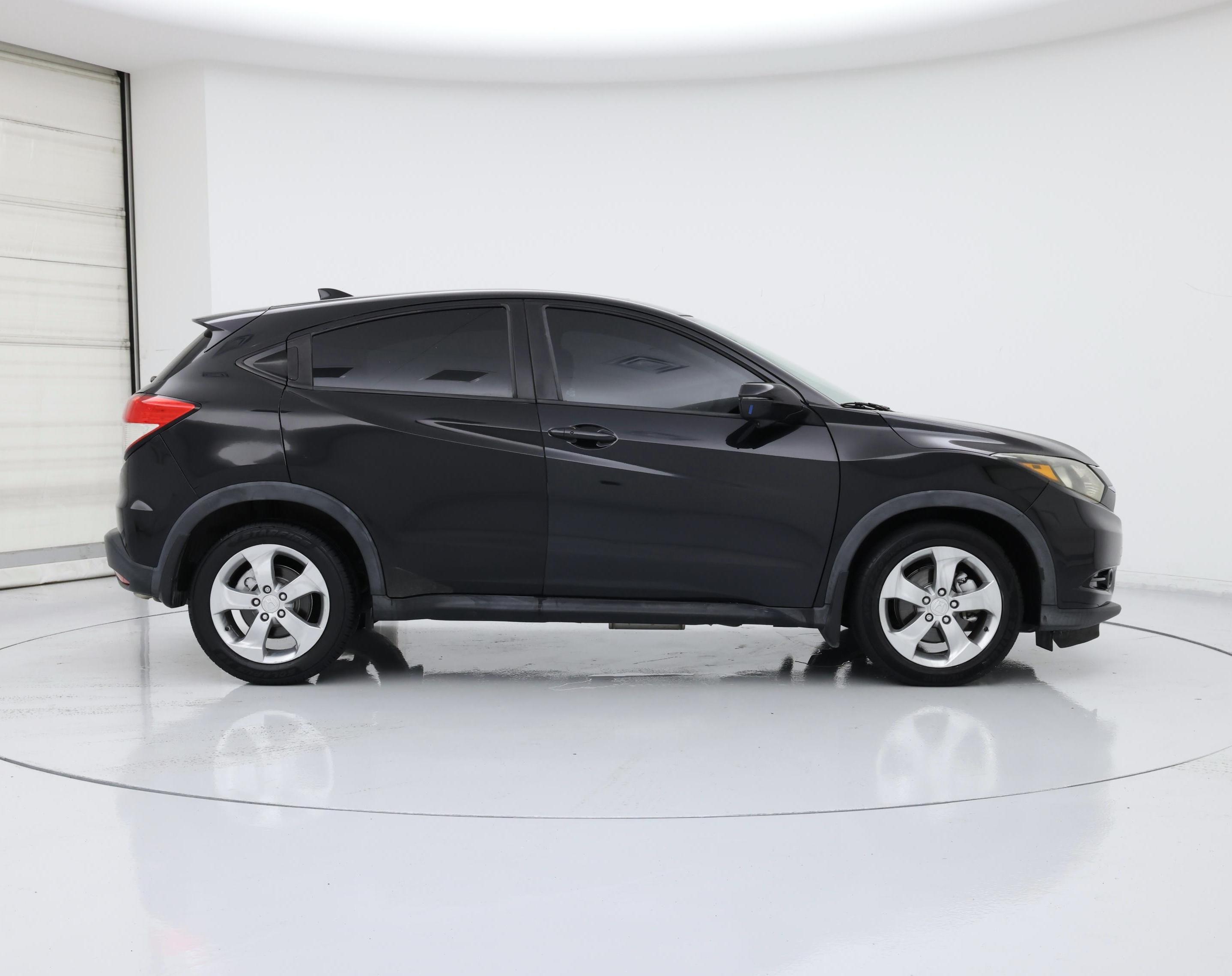 Thumbnail: 2016 Honda HR-V - 7