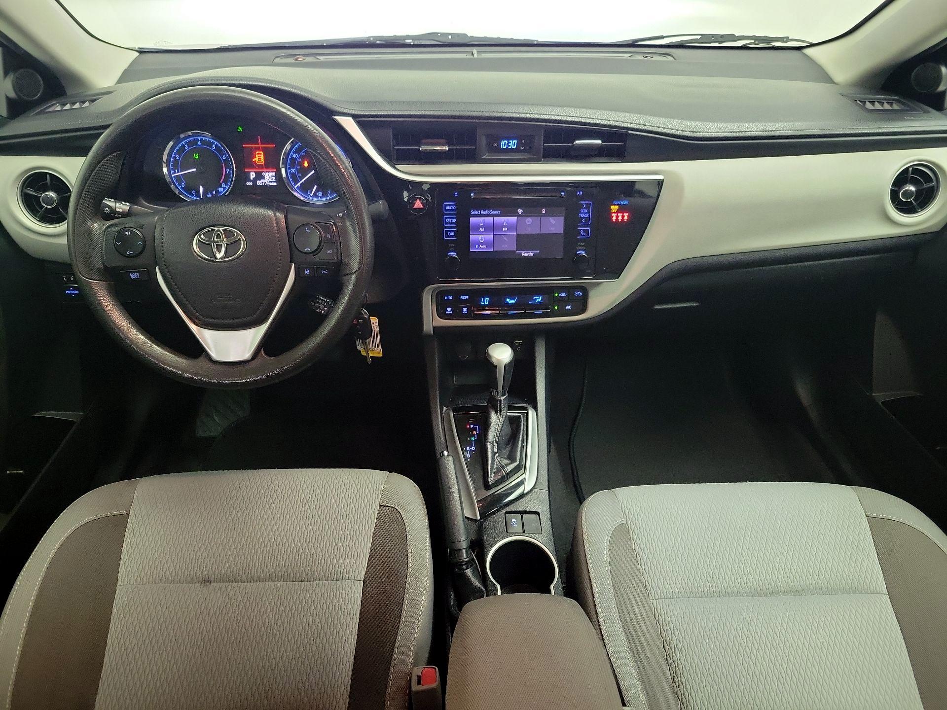 Thumbnail: 2018 Toyota Corolla - 9