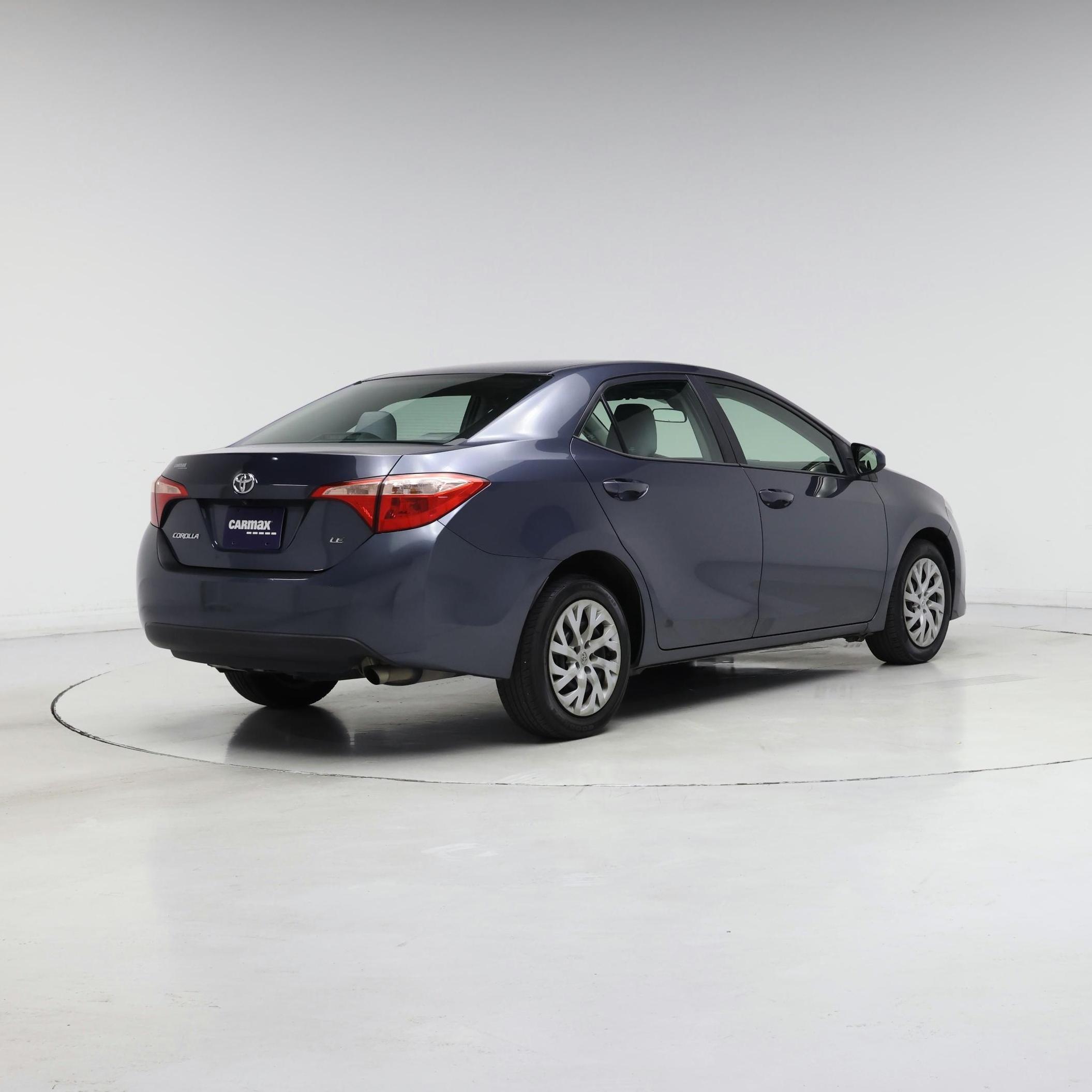 Thumbnail: 2018 Toyota Corolla - 8