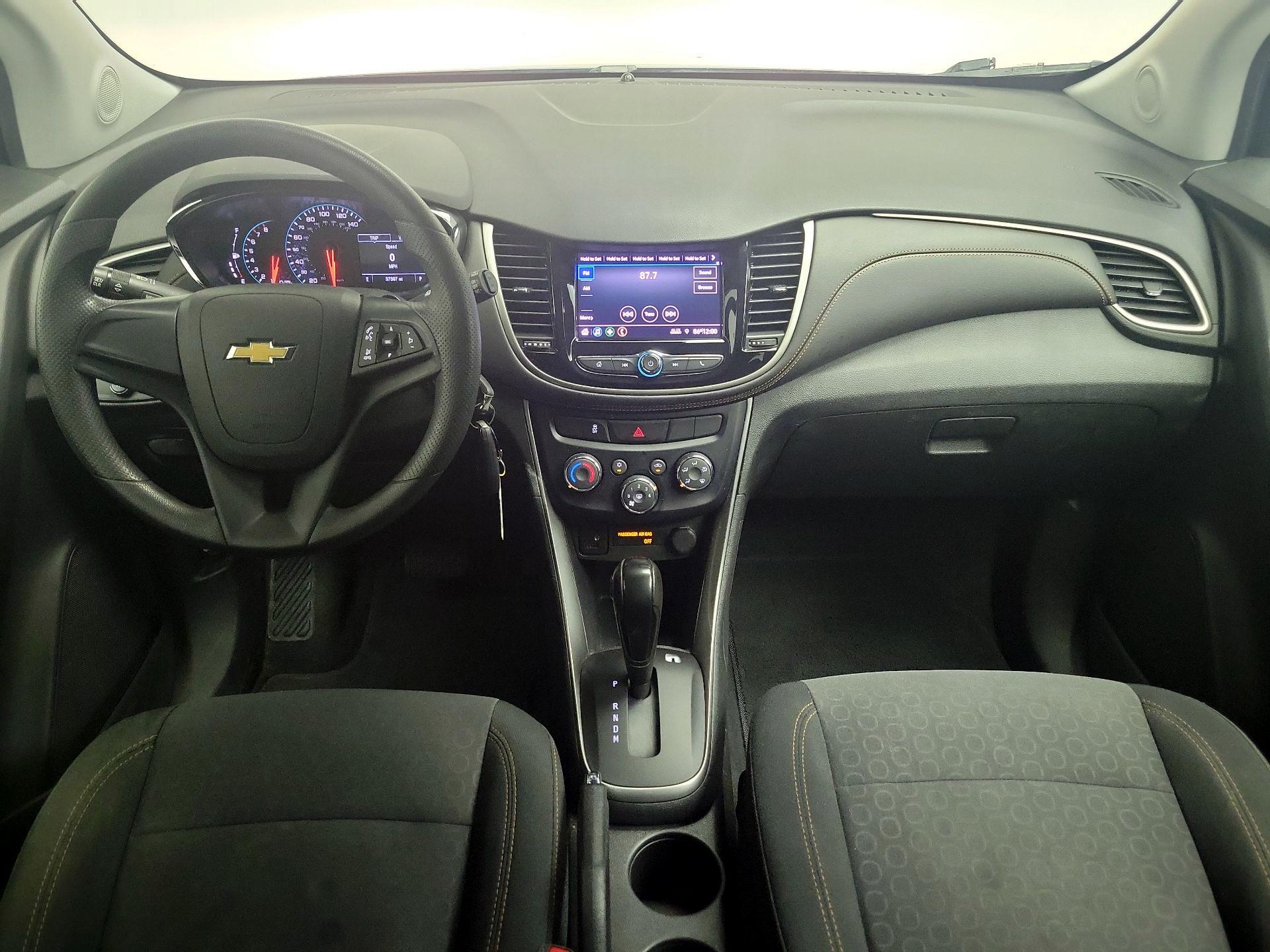 Thumbnail: 2020 Chevrolet Trax - 9