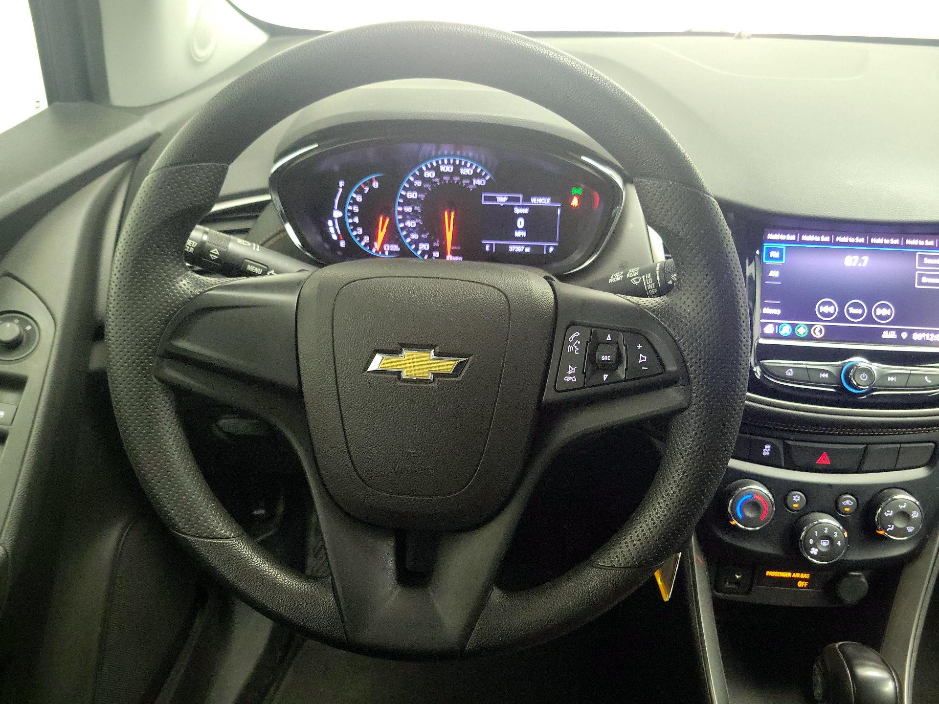 Thumbnail: 2020 Chevrolet Trax - 10