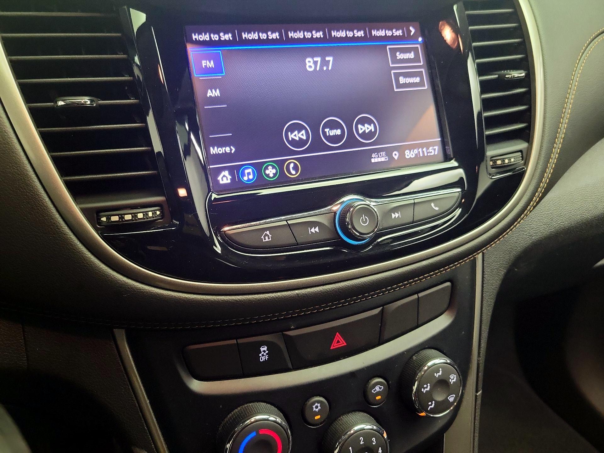 Thumbnail: 2020 Chevrolet Trax - 15