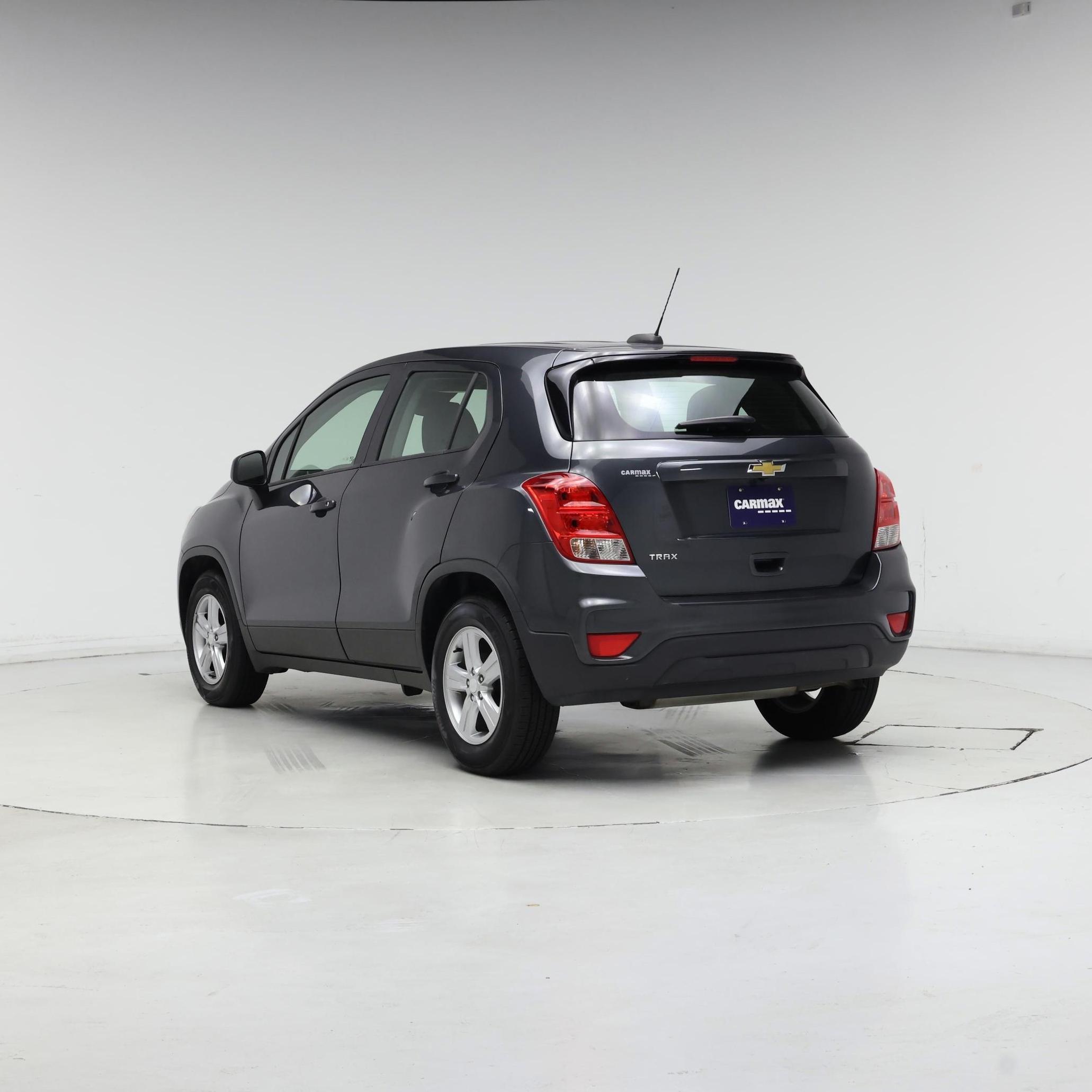 Thumbnail: 2020 Chevrolet Trax - 2