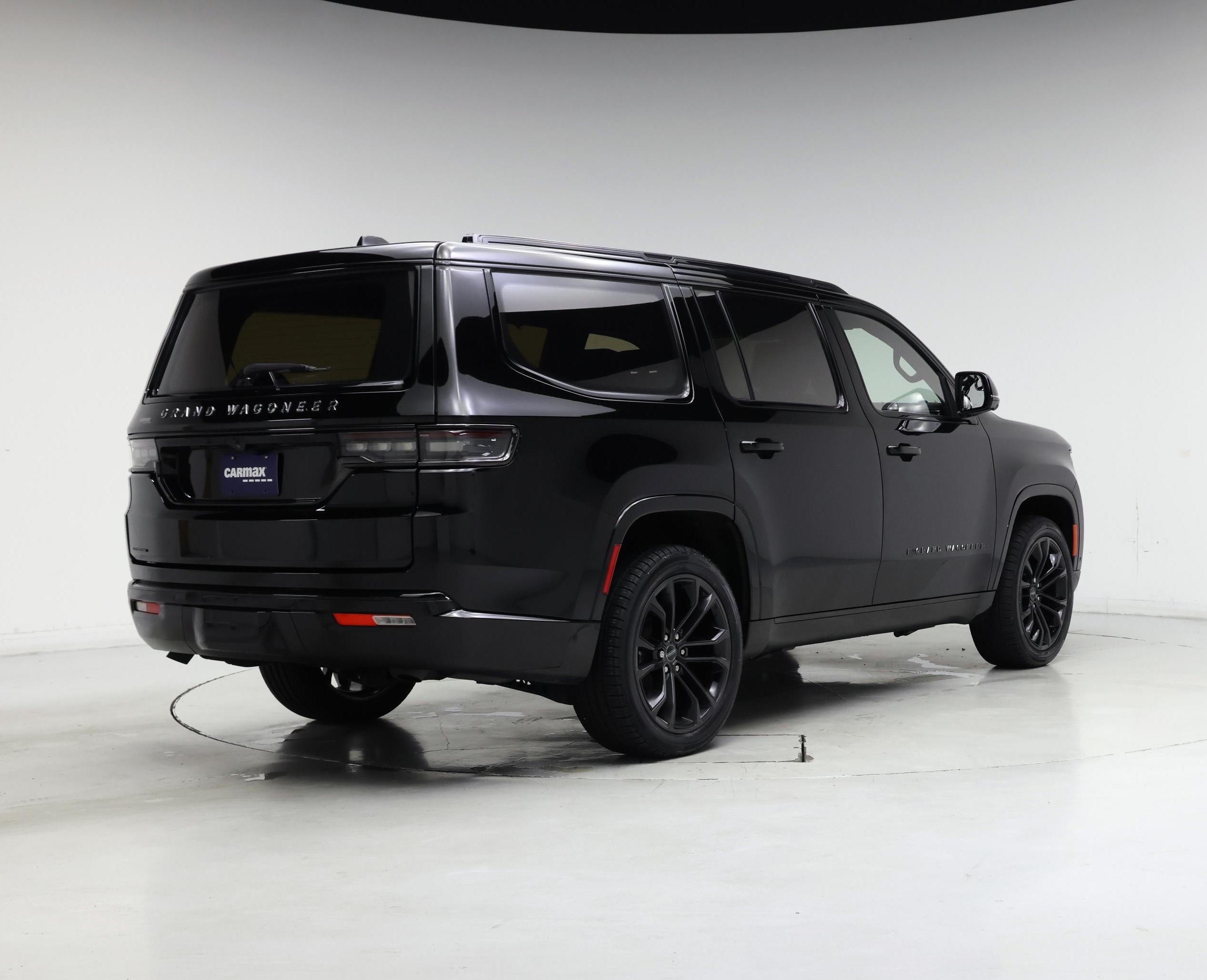 Thumbnail: 2022 Jeep Grand Wagoneer - 8