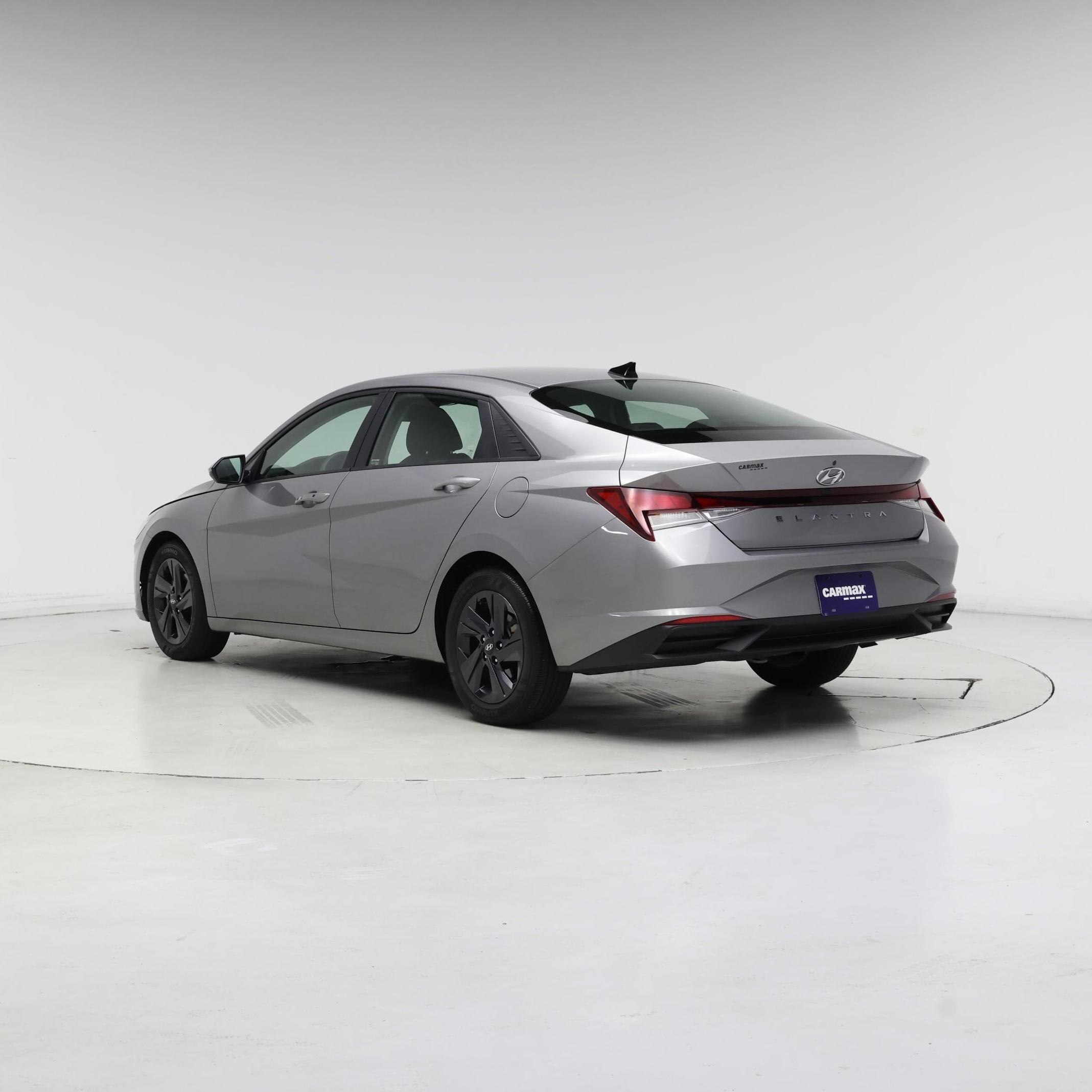 Thumbnail: 2021 Hyundai Elantra - 2
