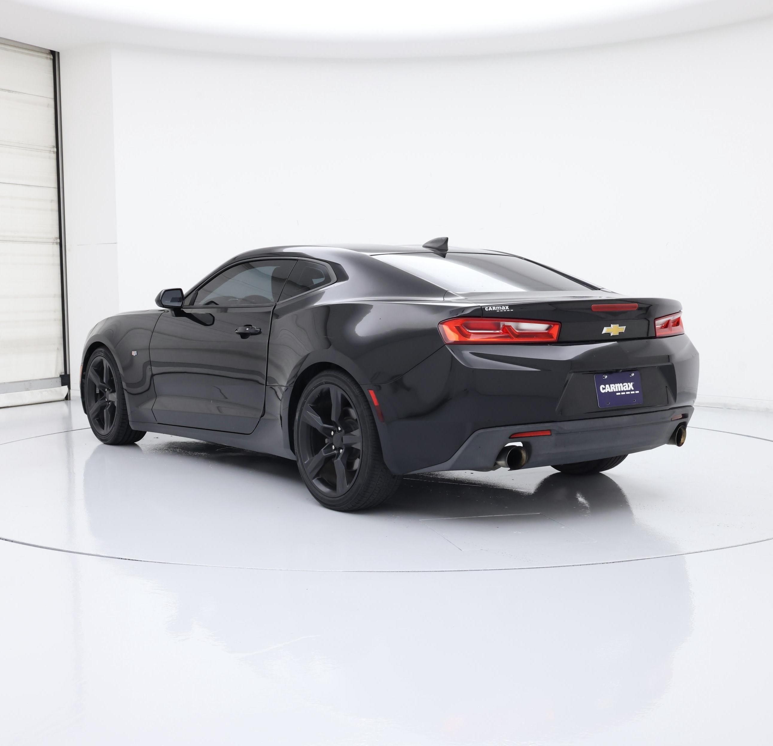 Thumbnail: 2017 Chevrolet Camaro - 2