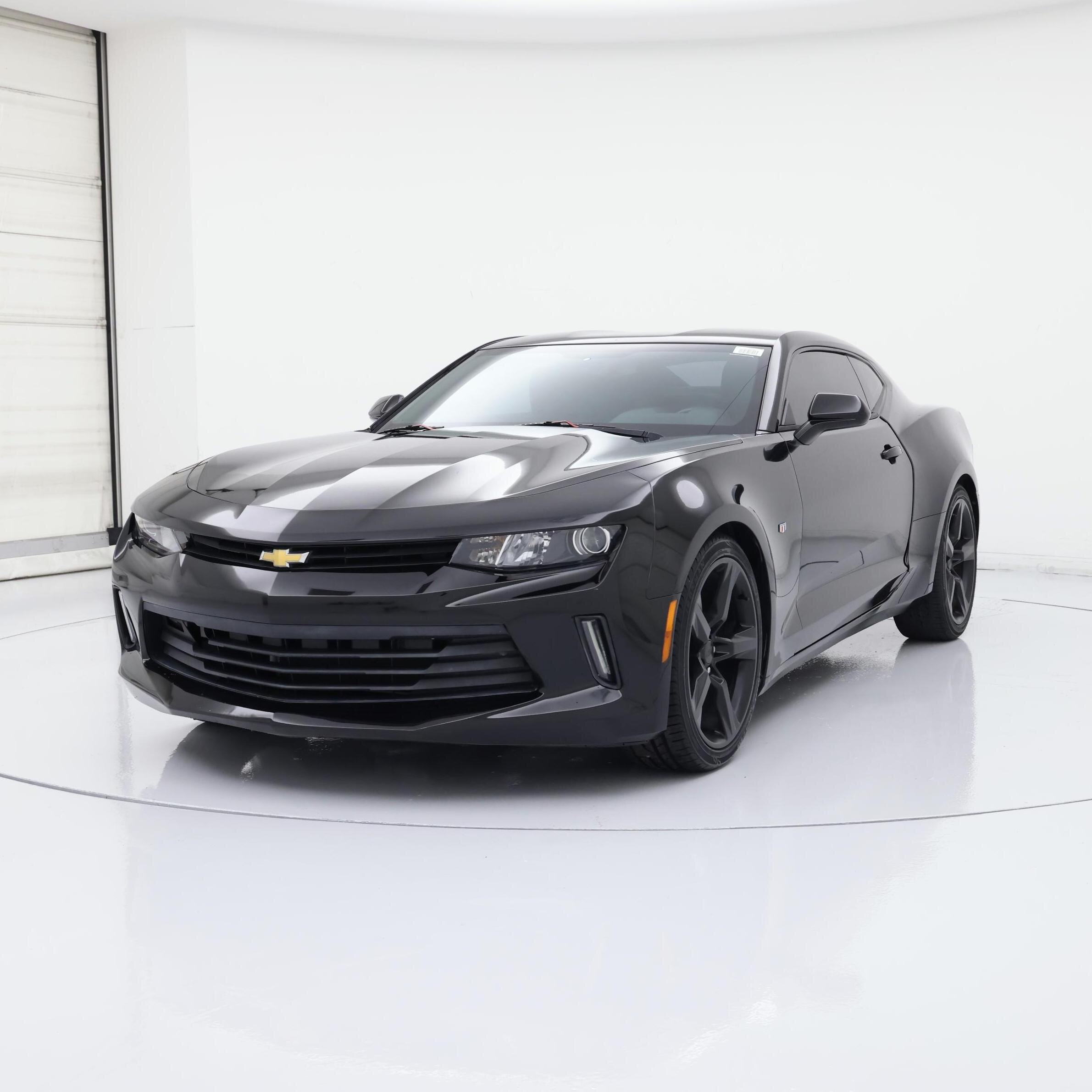 Thumbnail: 2017 Chevrolet Camaro - 4