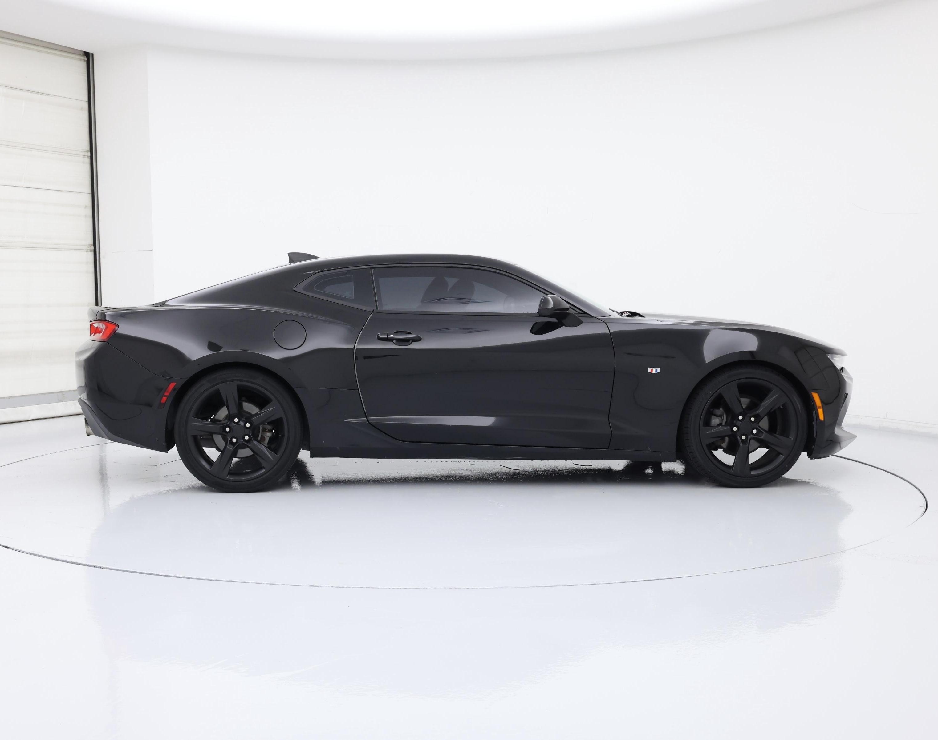 Thumbnail: 2017 Chevrolet Camaro - 7