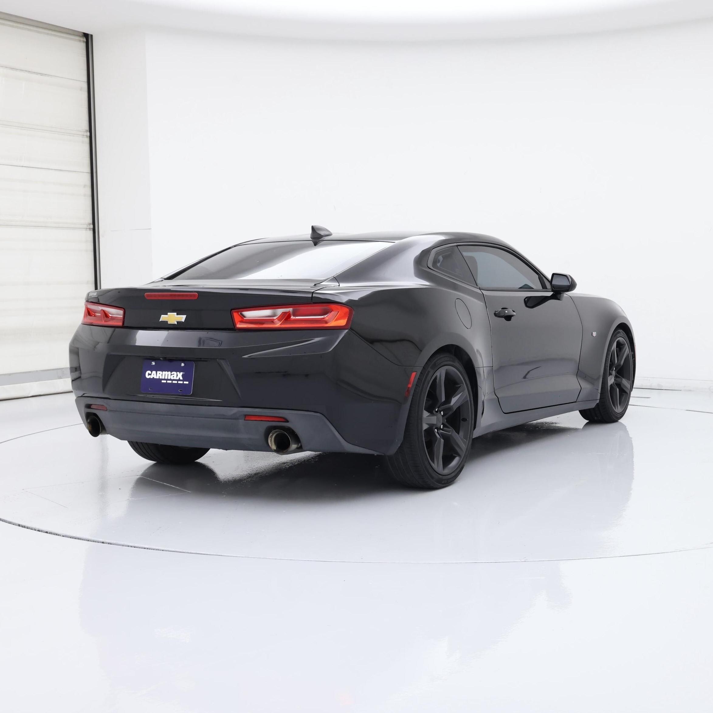 Thumbnail: 2017 Chevrolet Camaro - 8