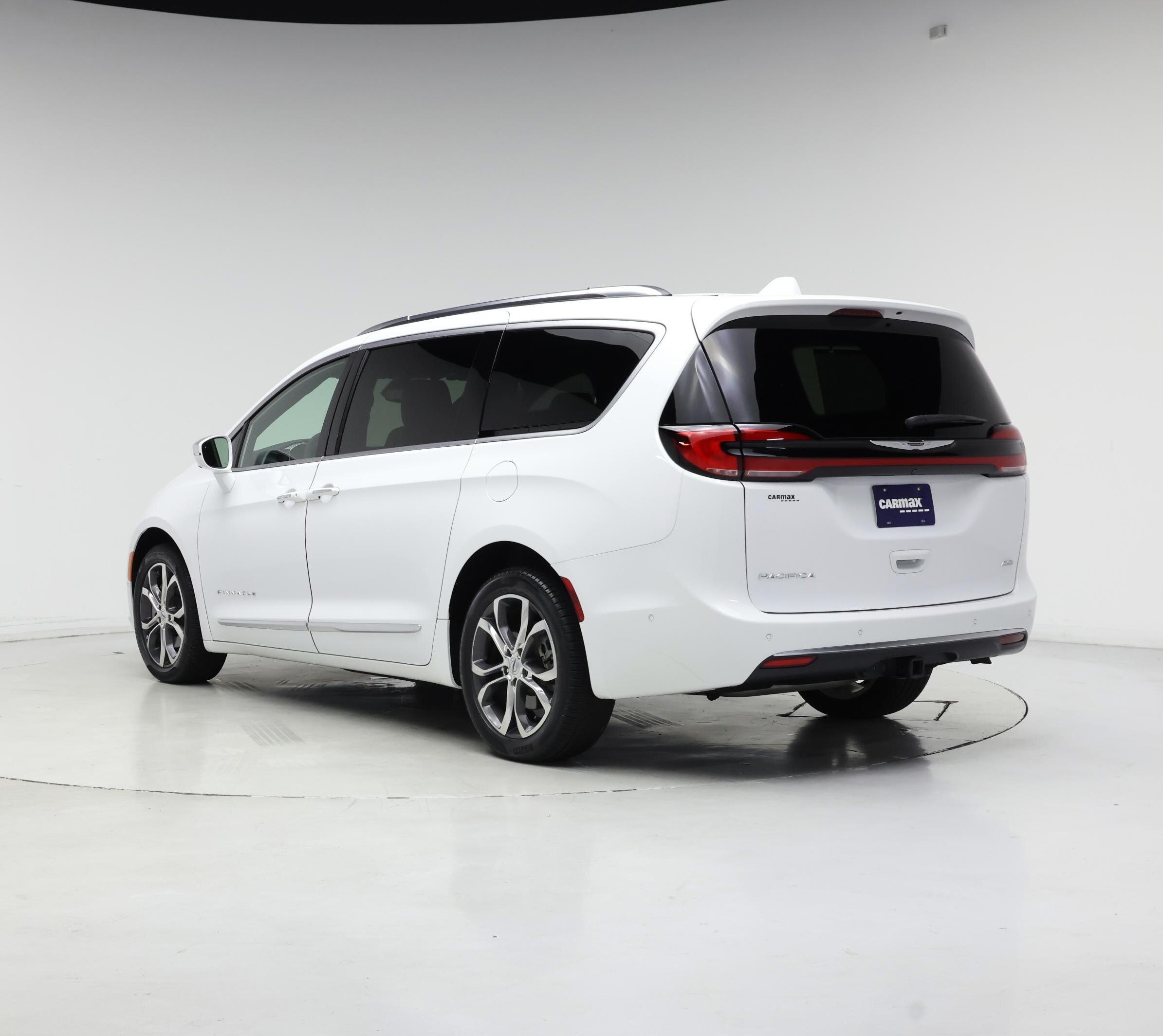 Thumbnail: 2022 Chrysler Pacifica - 2