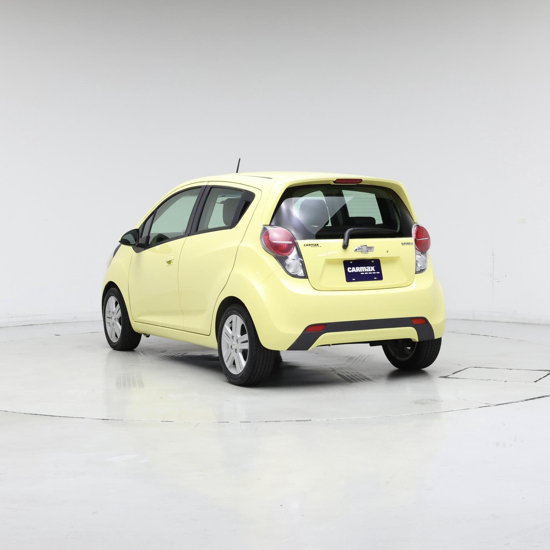 Thumbnail: 2014 Chevrolet Spark - 2
