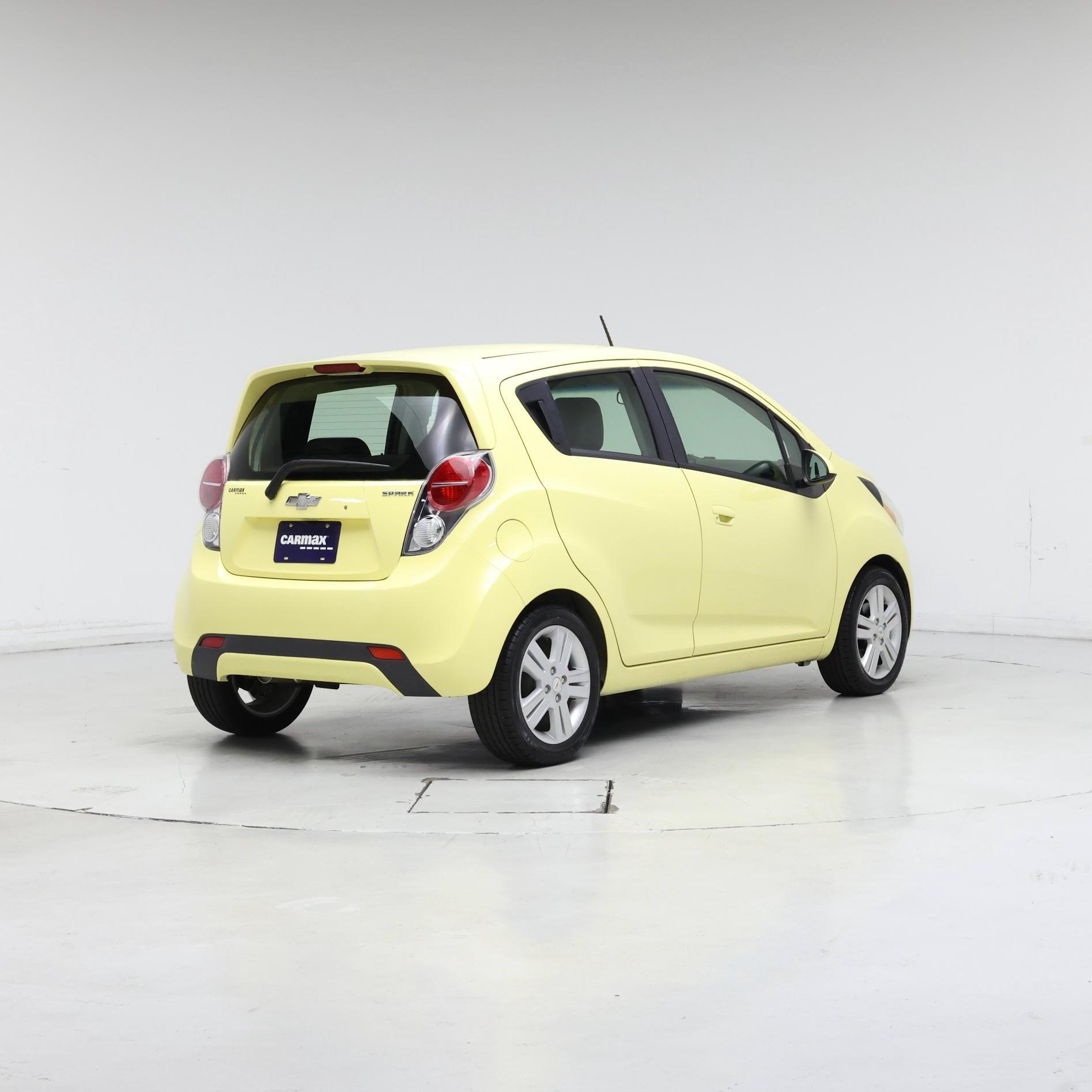 Thumbnail: 2014 Chevrolet Spark - 8