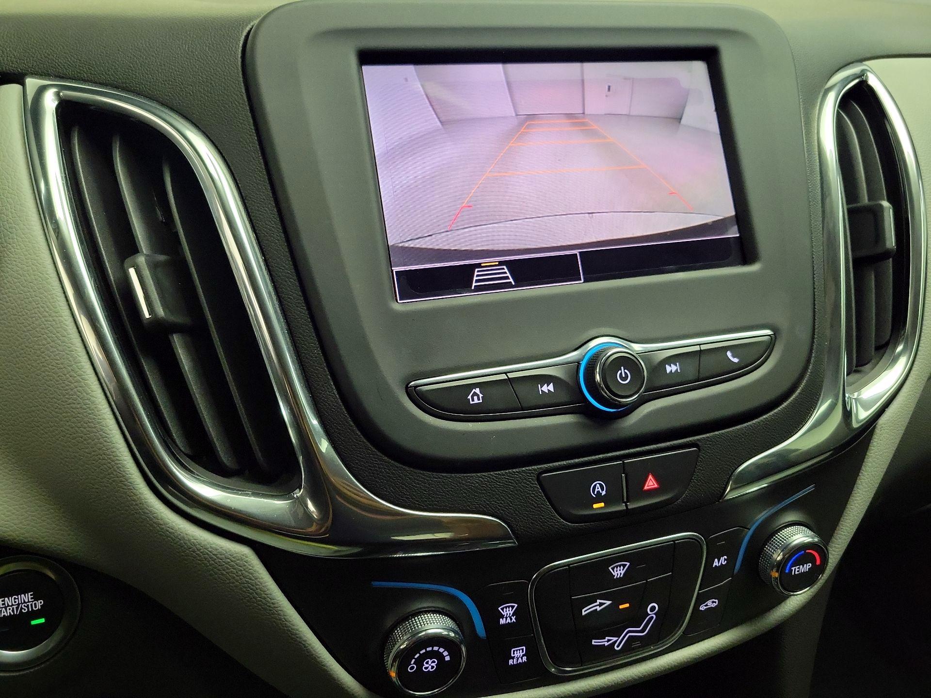 Thumbnail: 2022 Chevrolet Equinox - 14