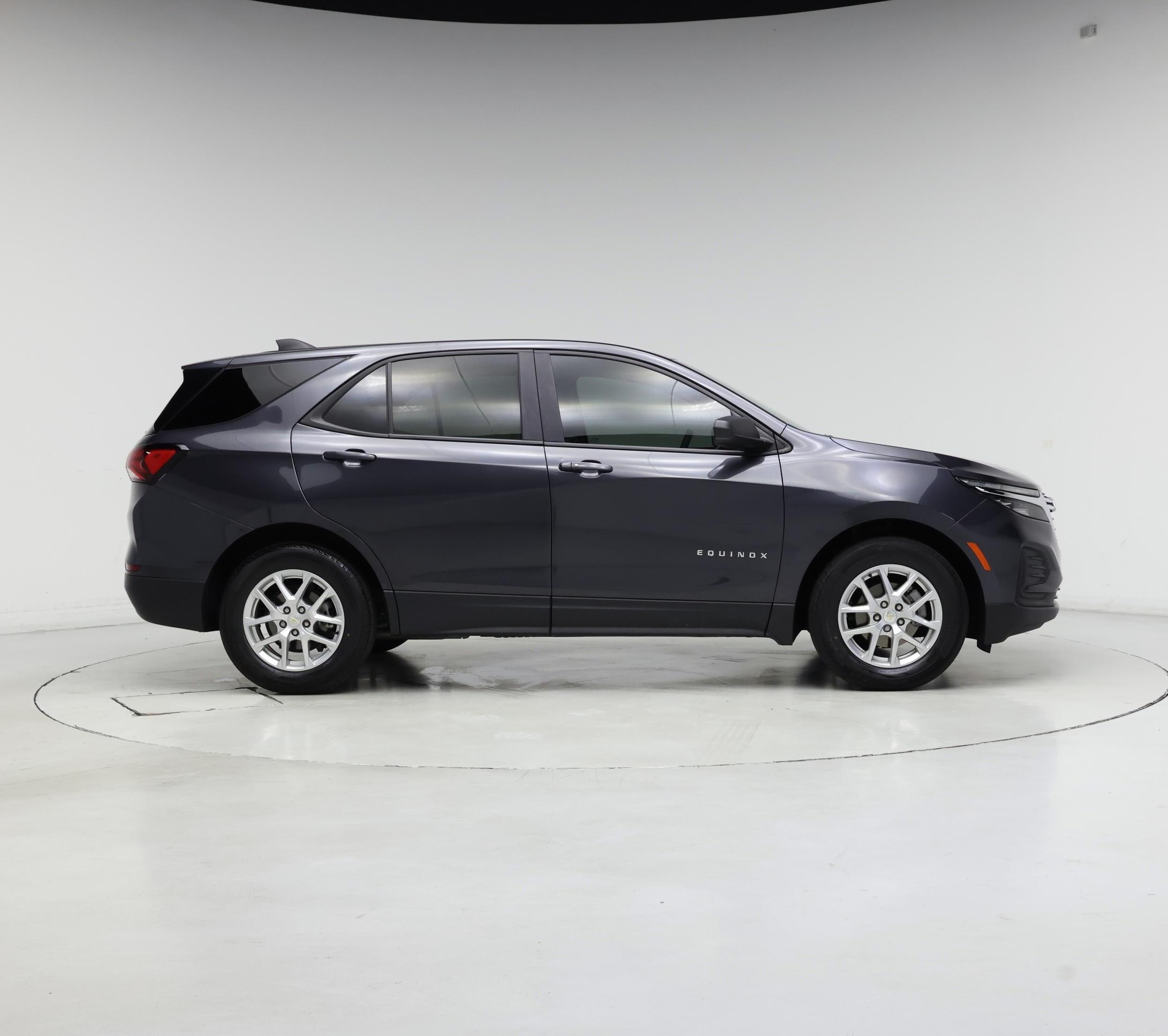 Thumbnail: 2022 Chevrolet Equinox - 7