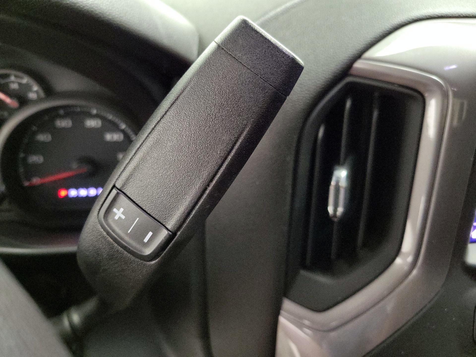 Thumbnail: 2021 Chevrolet Silverado 1500 - 14