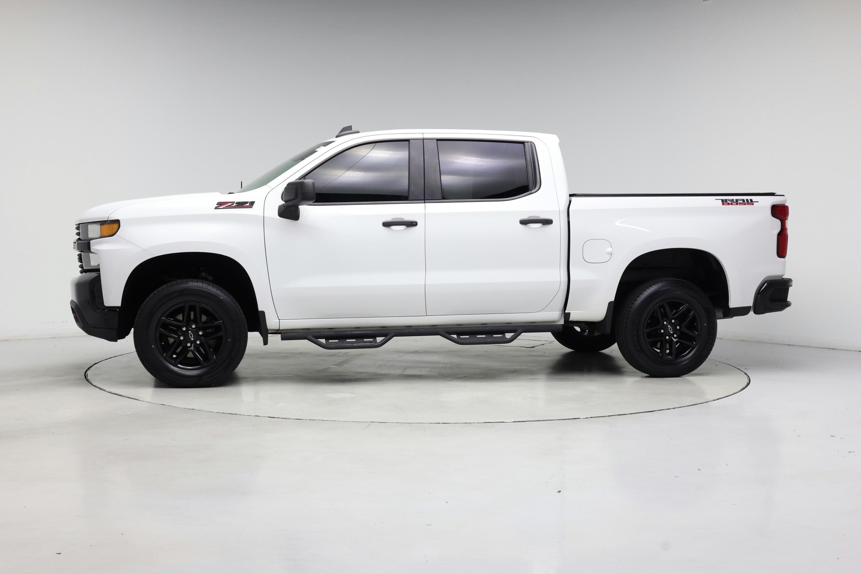 Thumbnail: 2021 Chevrolet Silverado 1500 - 3