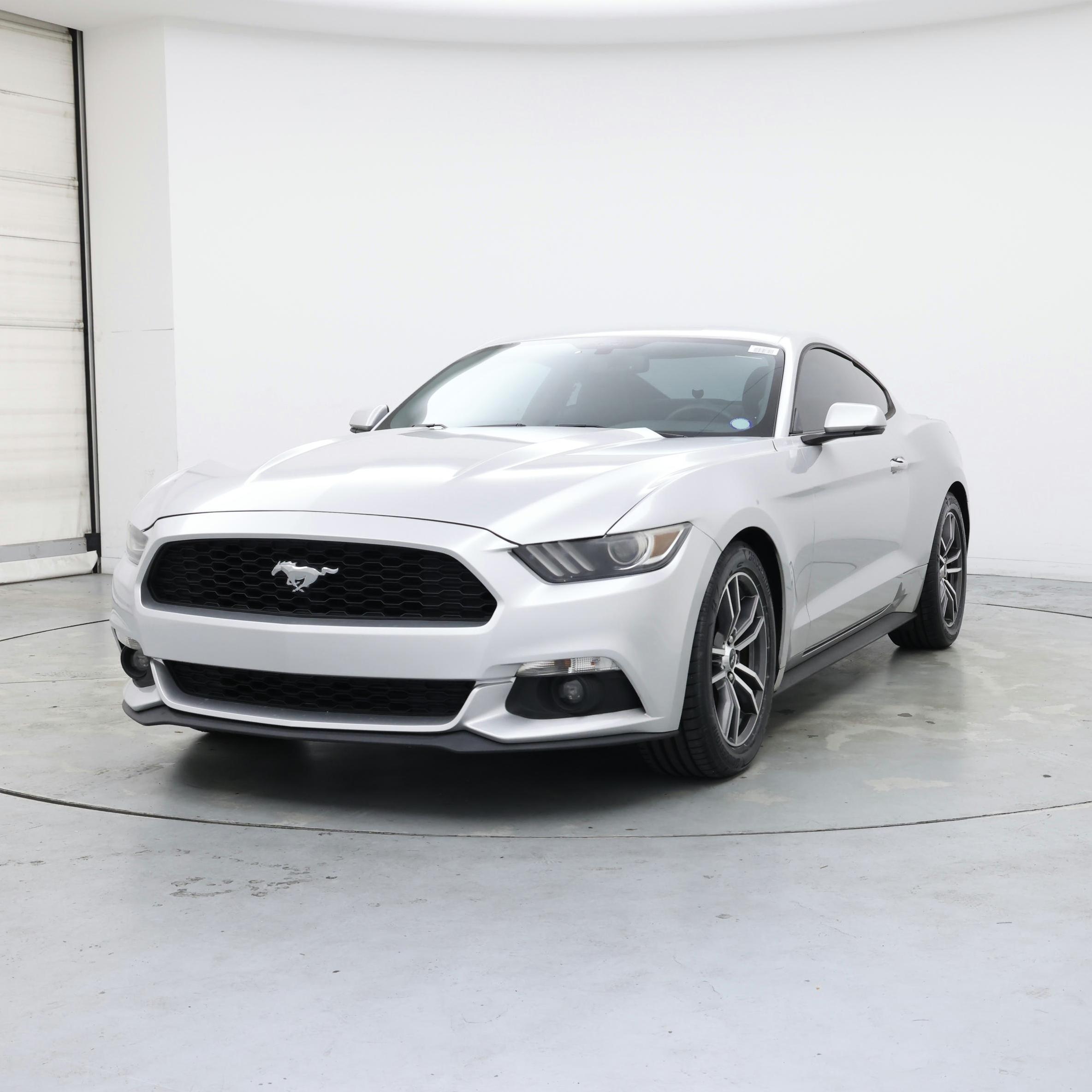 Thumbnail: 2017 Ford Mustang - 4