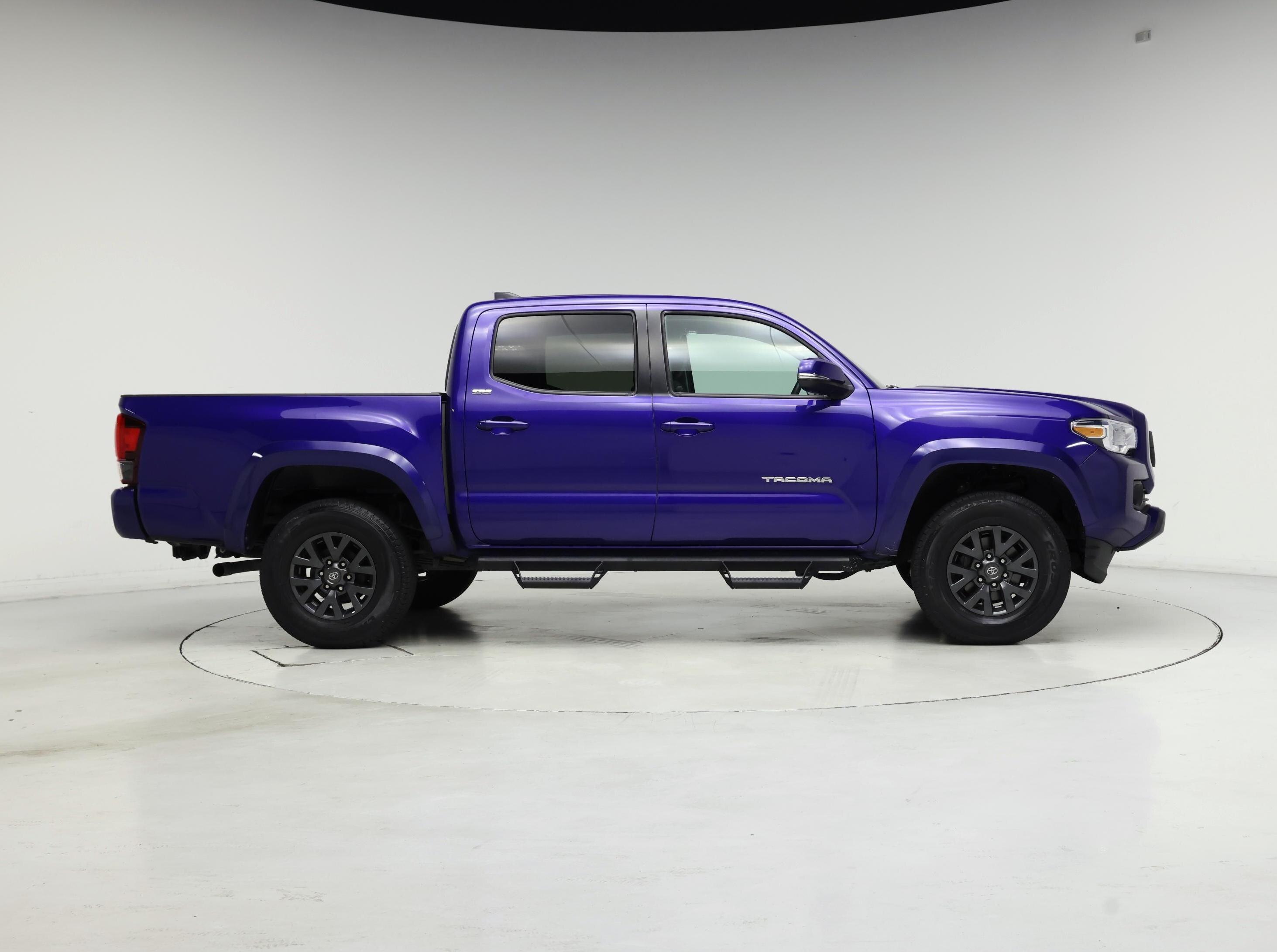 Thumbnail: 2022 Toyota Tacoma - 7