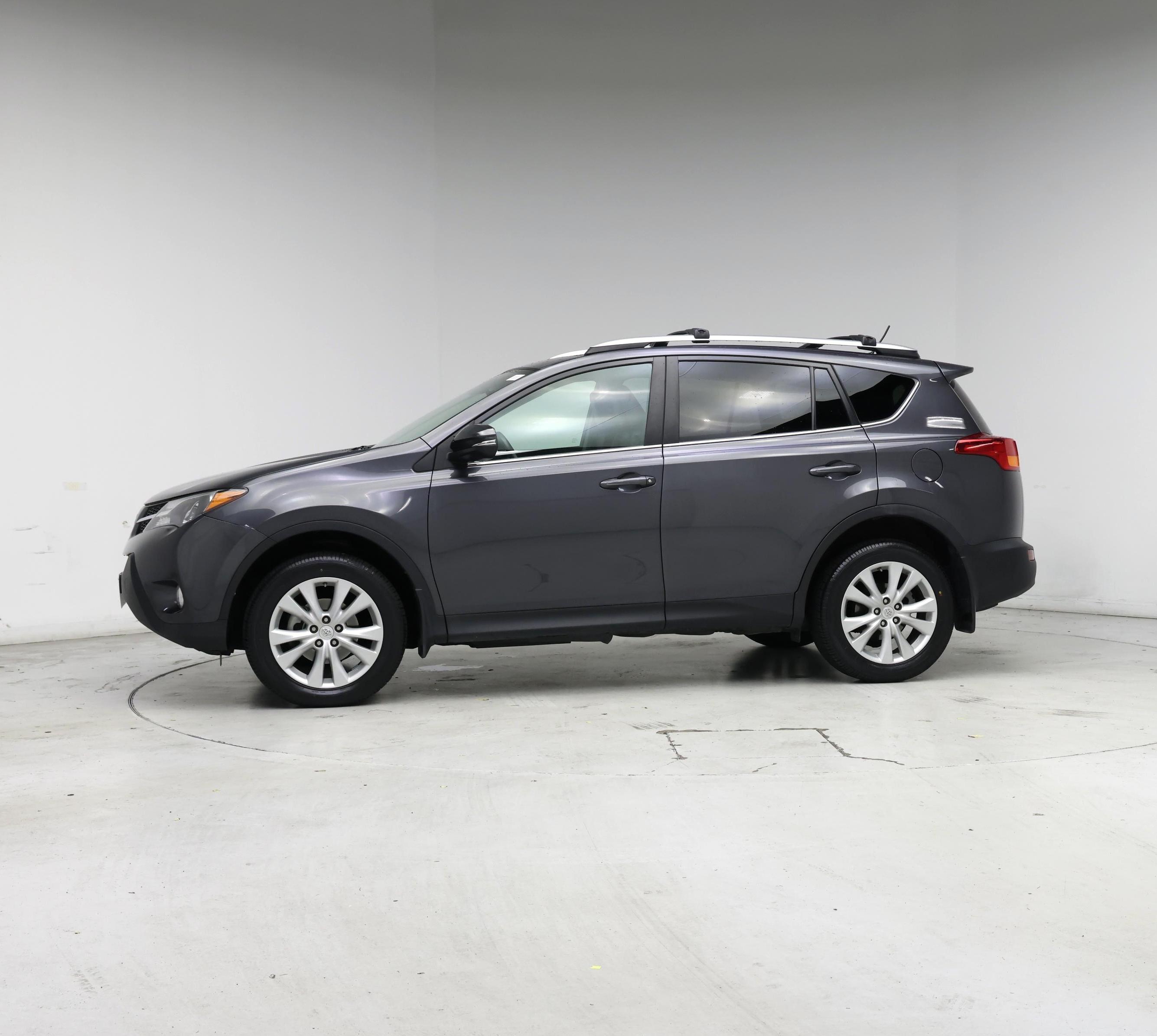 Thumbnail: 2015 Toyota RAV4 - 3