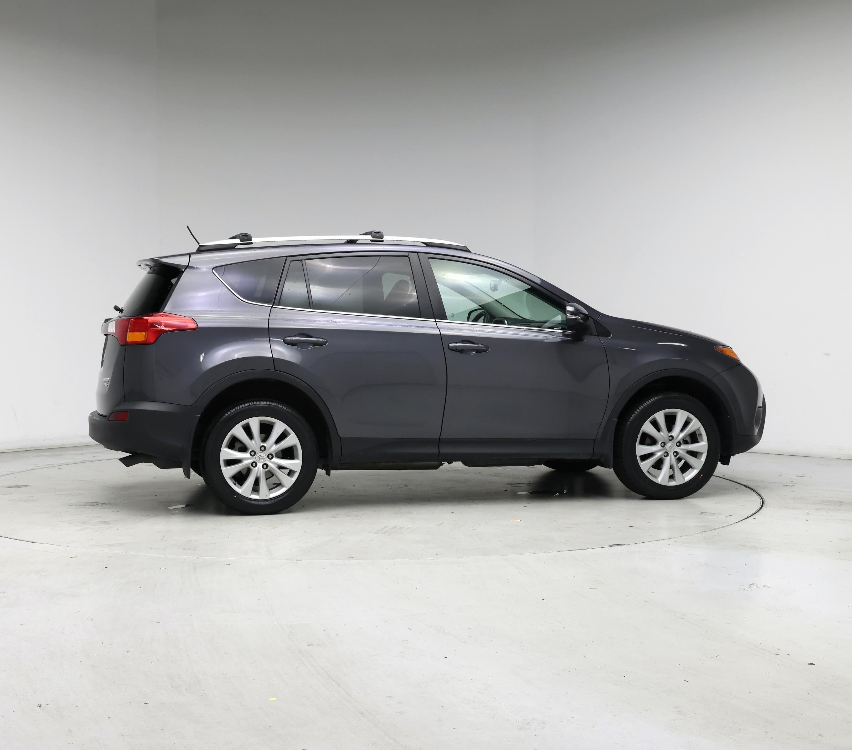 Thumbnail: 2015 Toyota RAV4 - 7