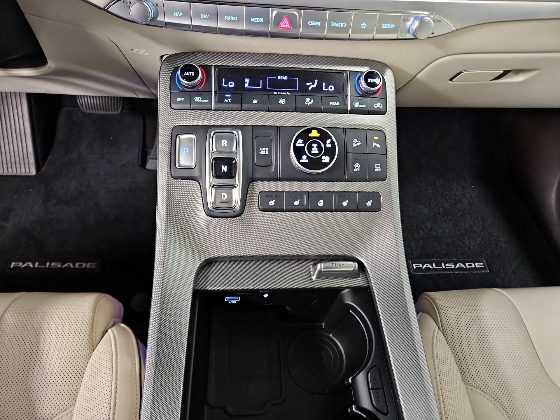 Thumbnail: 2020 Hyundai Palisade - 18