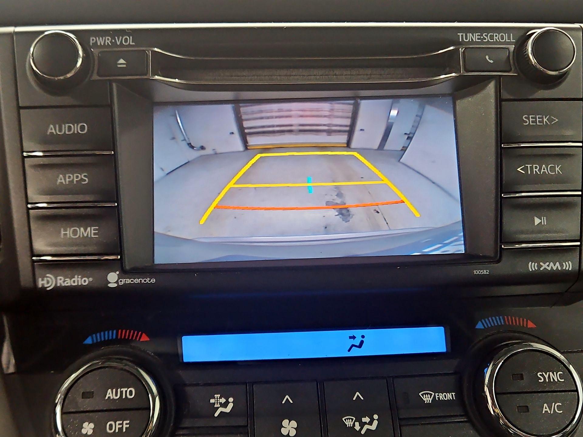 Thumbnail: 2016 Toyota RAV4 - 14