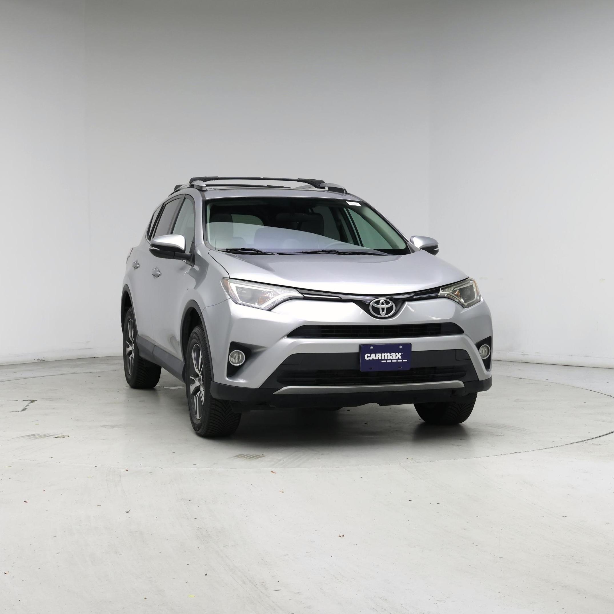 Thumbnail: 2016 Toyota RAV4 - 5