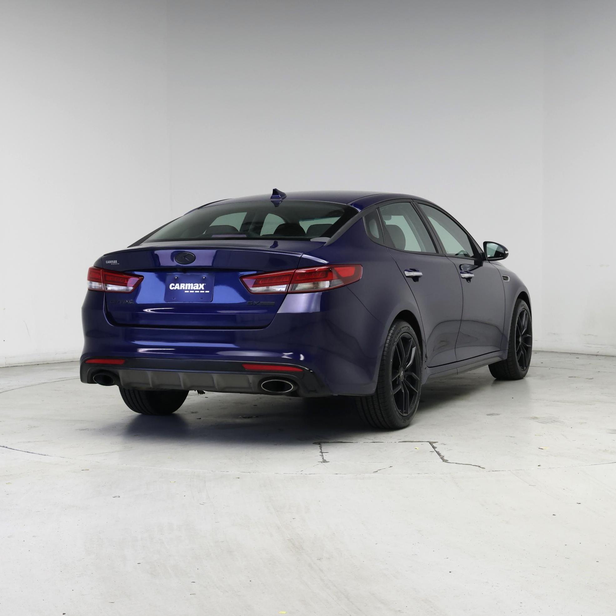 Thumbnail: 2017 Kia Optima - 8