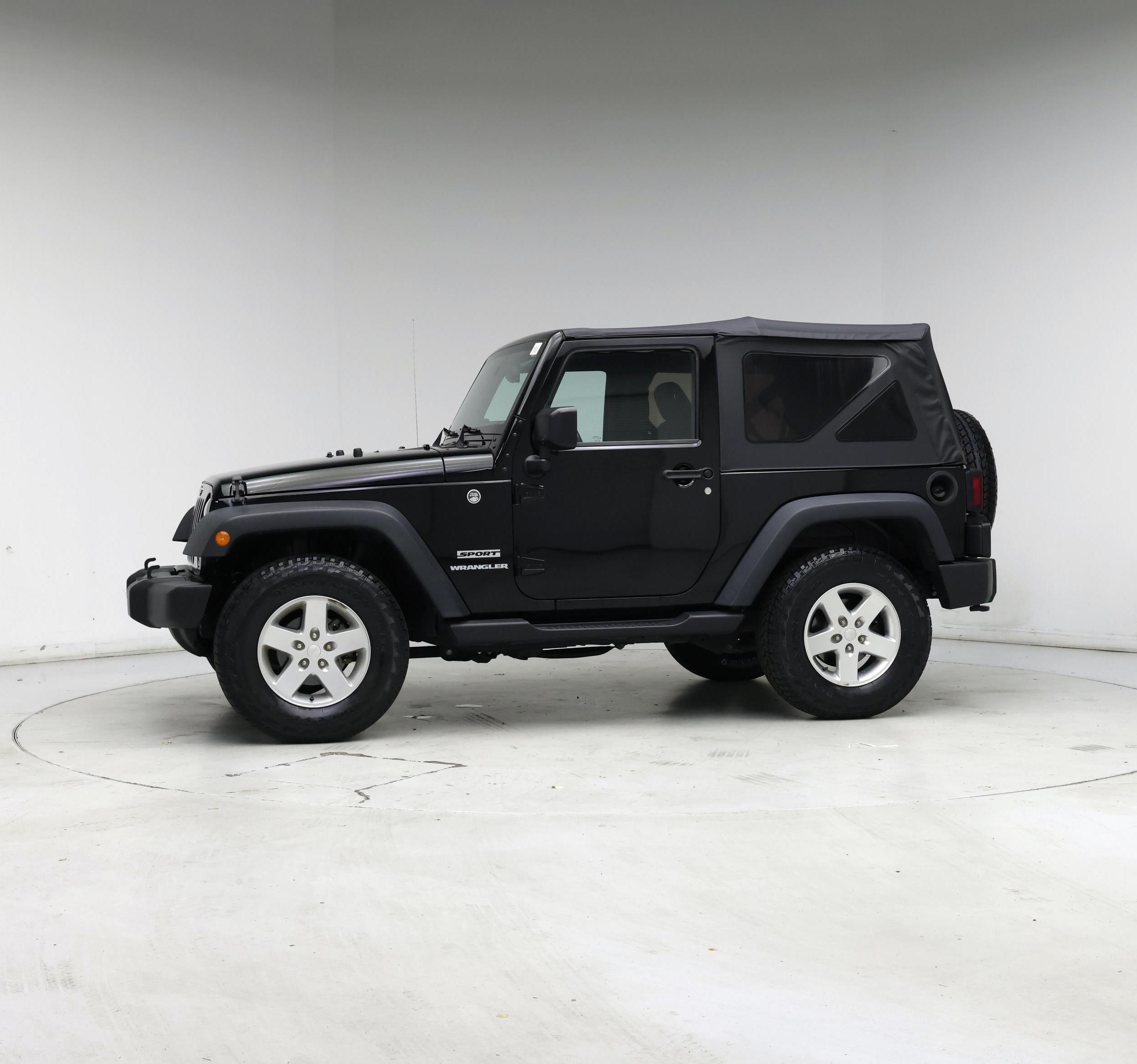 Thumbnail: 2015 Jeep Wrangler - 3