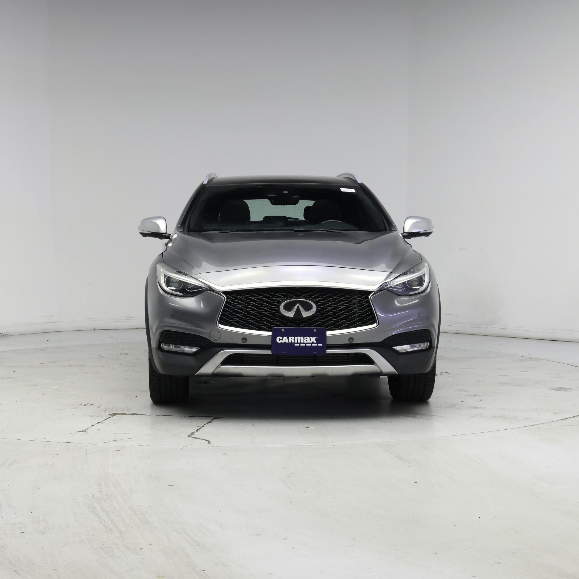 Thumbnail: 2017 INFINITI QX30 - 5
