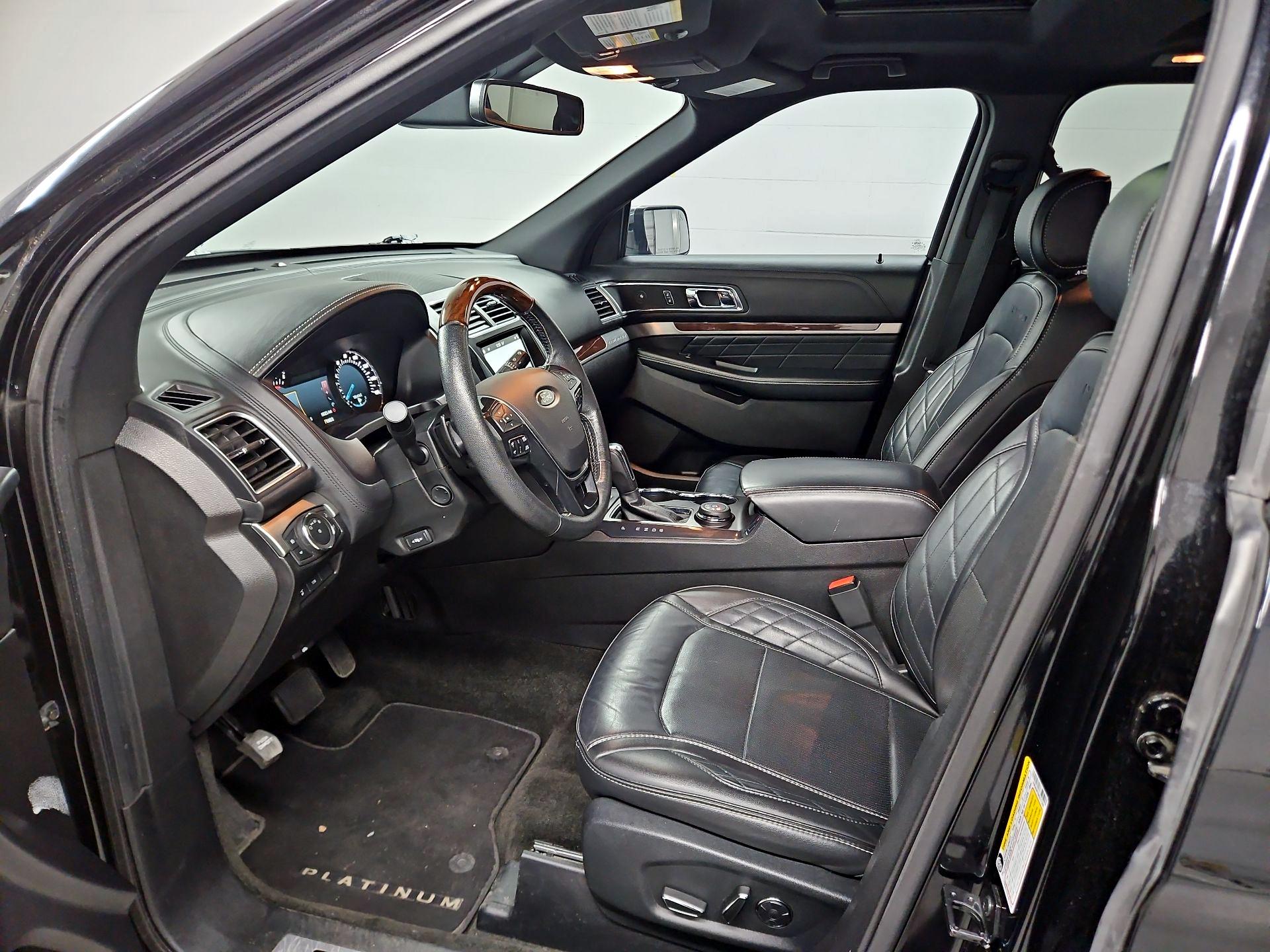 Thumbnail: 2017 Ford Explorer - 11