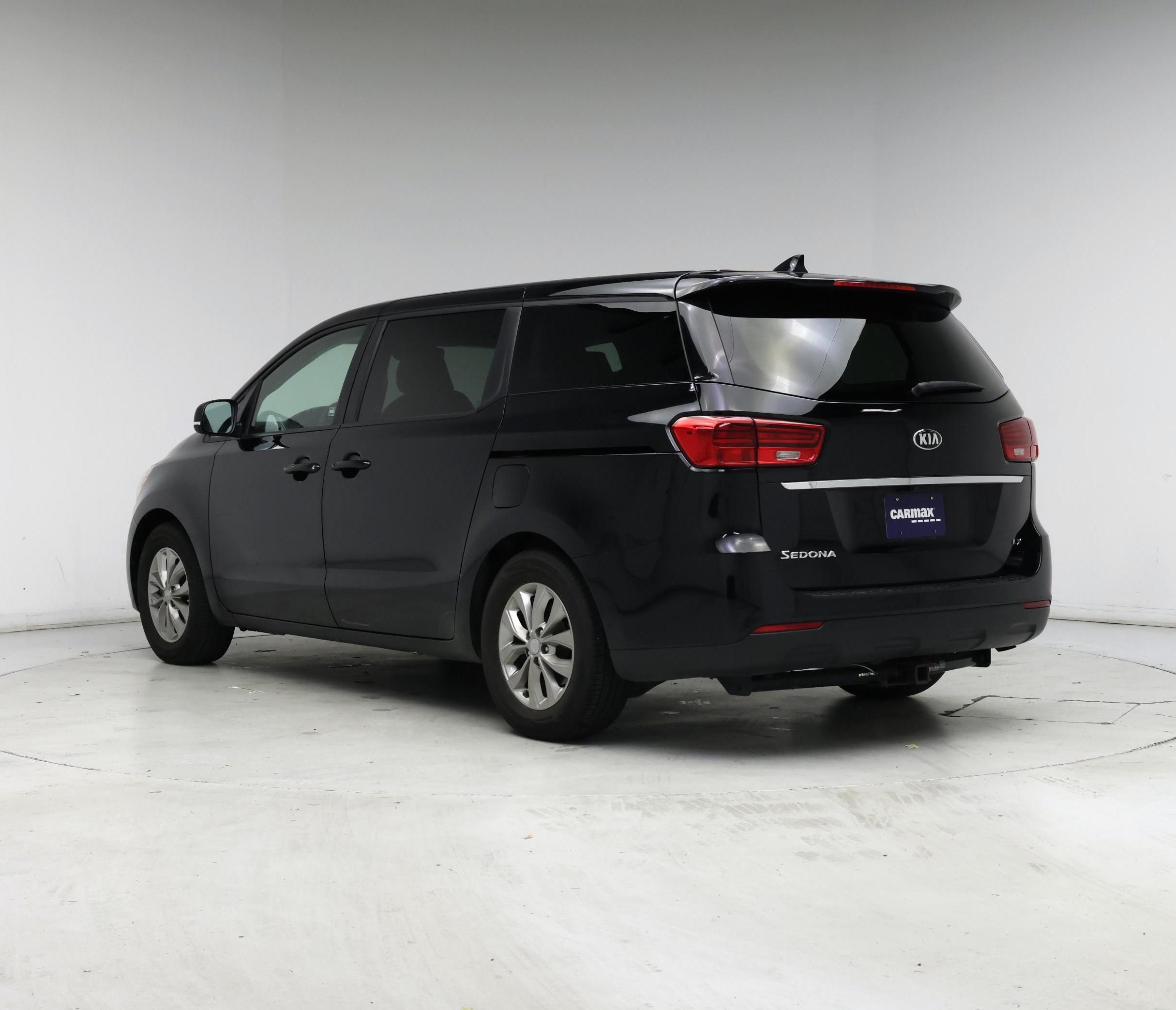 Thumbnail: 2019 Kia Sedona - 2