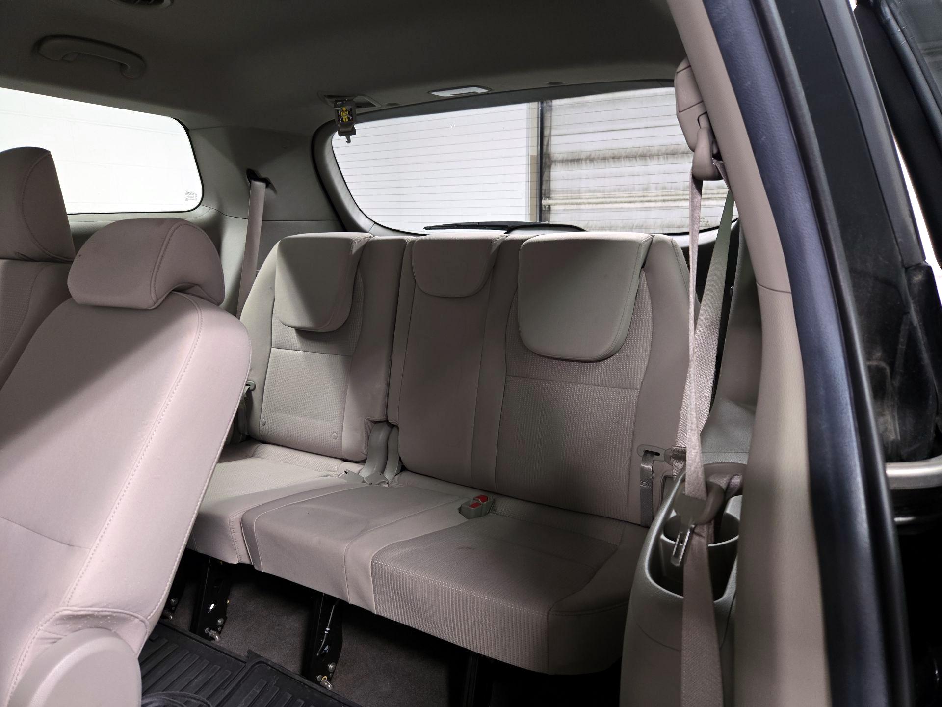 Thumbnail: 2019 Kia Sedona - 20