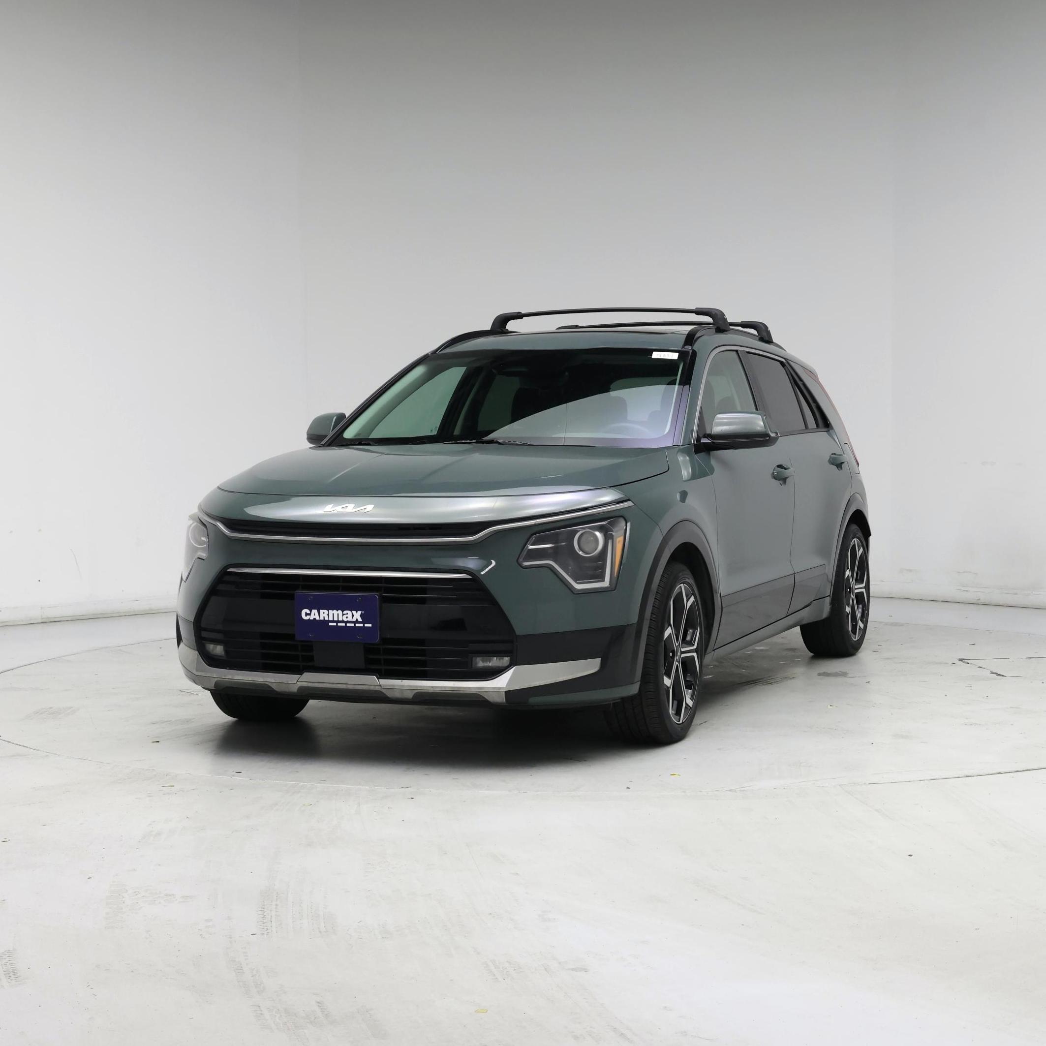 Thumbnail: 2023 Kia Niro - 4