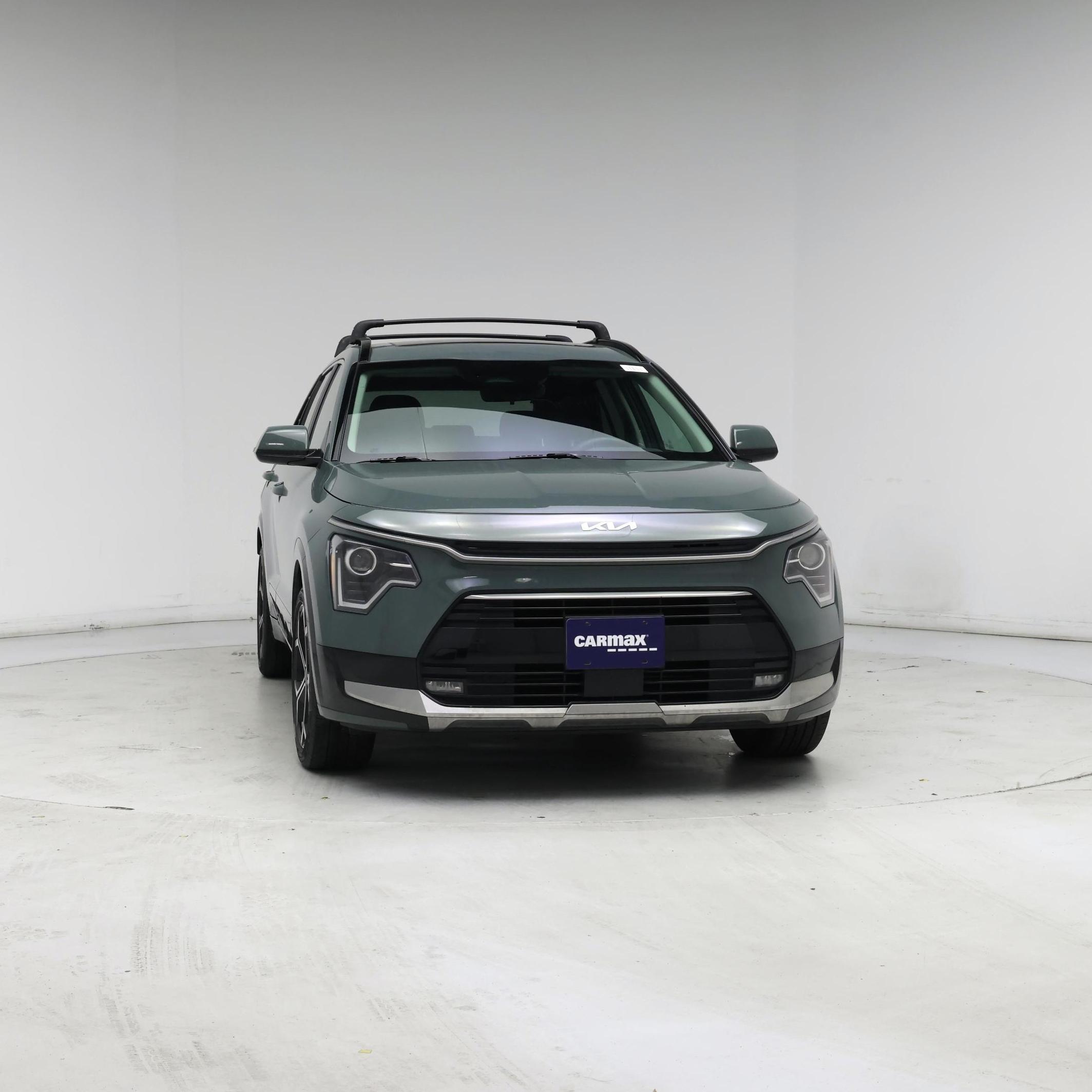 Thumbnail: 2023 Kia Niro - 5