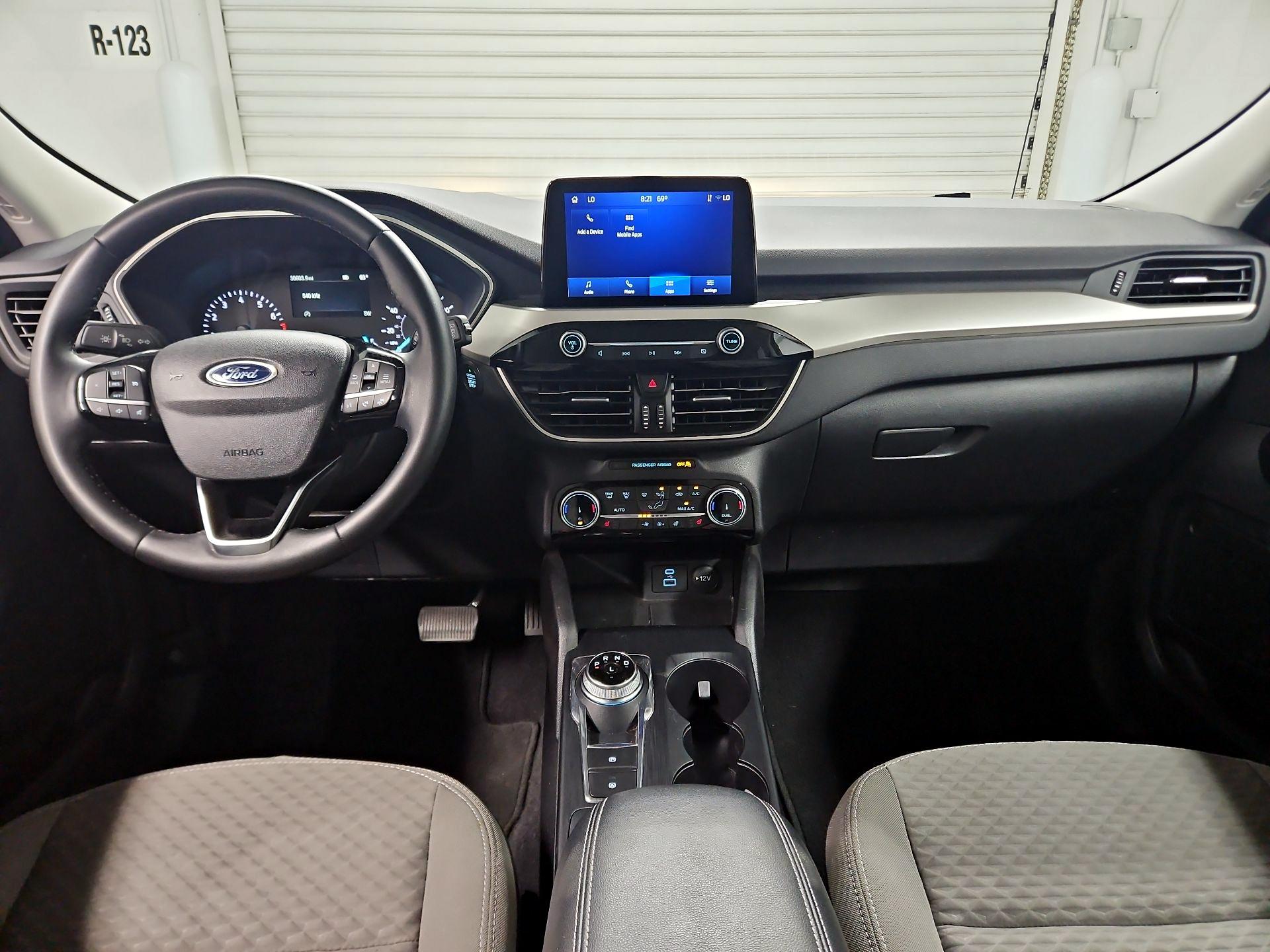 Thumbnail: 2022 Ford Escape - 9